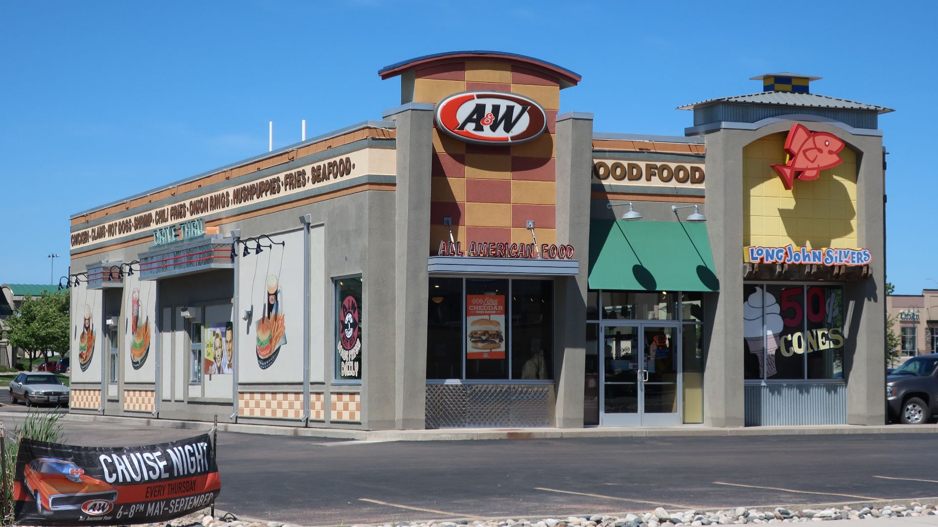 File:Co-branded A&W and Long John Silver's in Gillette, Wyoming.jpg