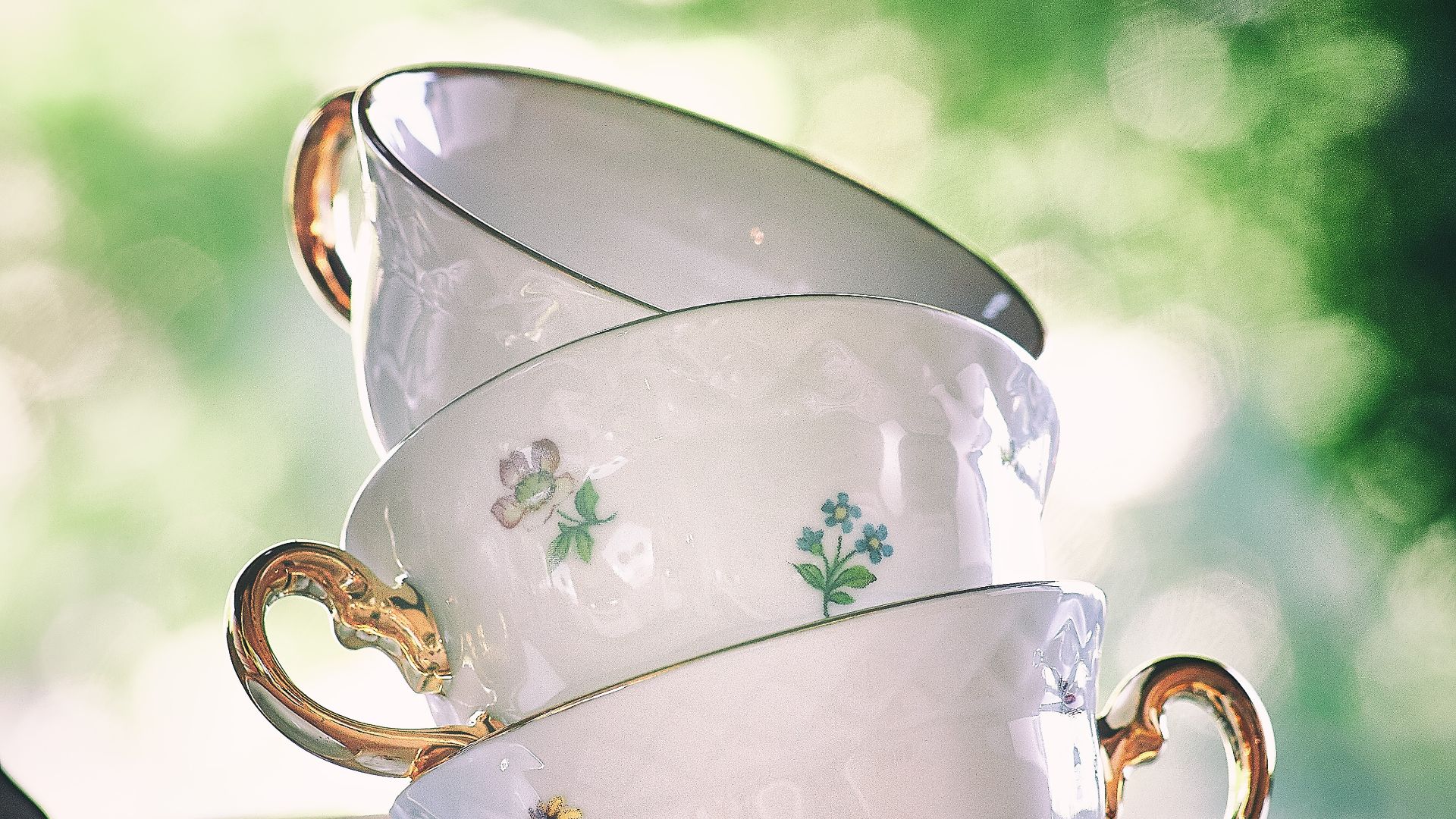 pile of ceramic cups