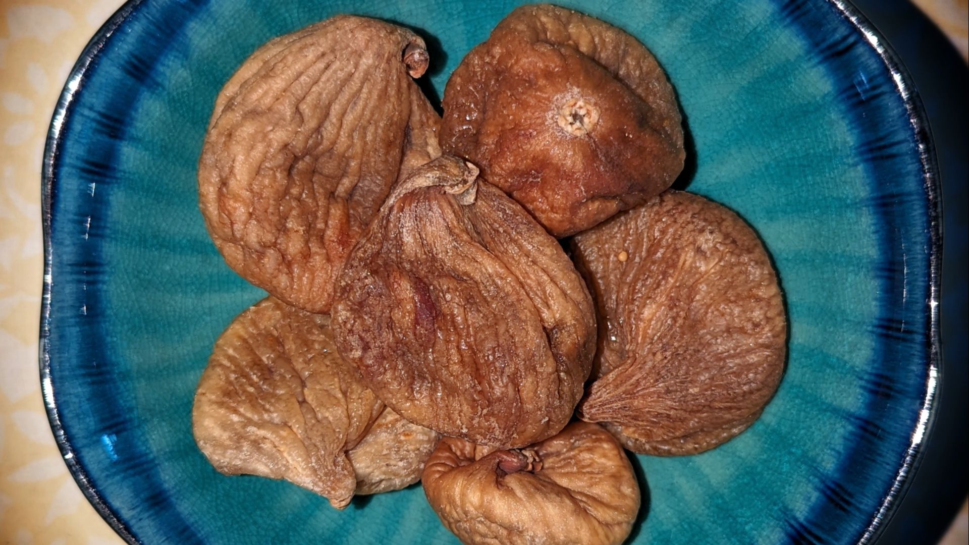 File:Dried figs - Massachusetts.jpg
