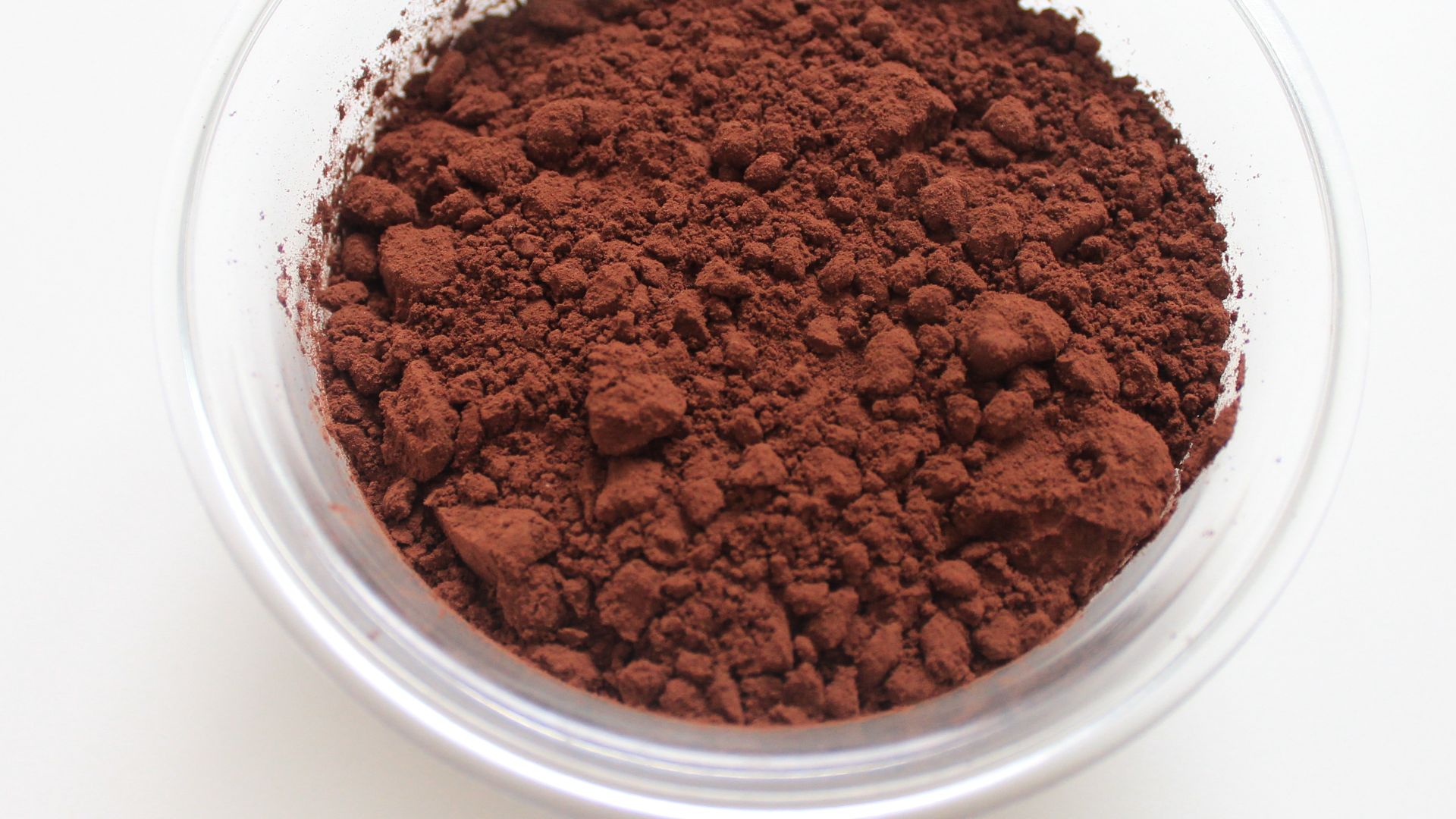 File:Cocoa-powder-1883108.jpg