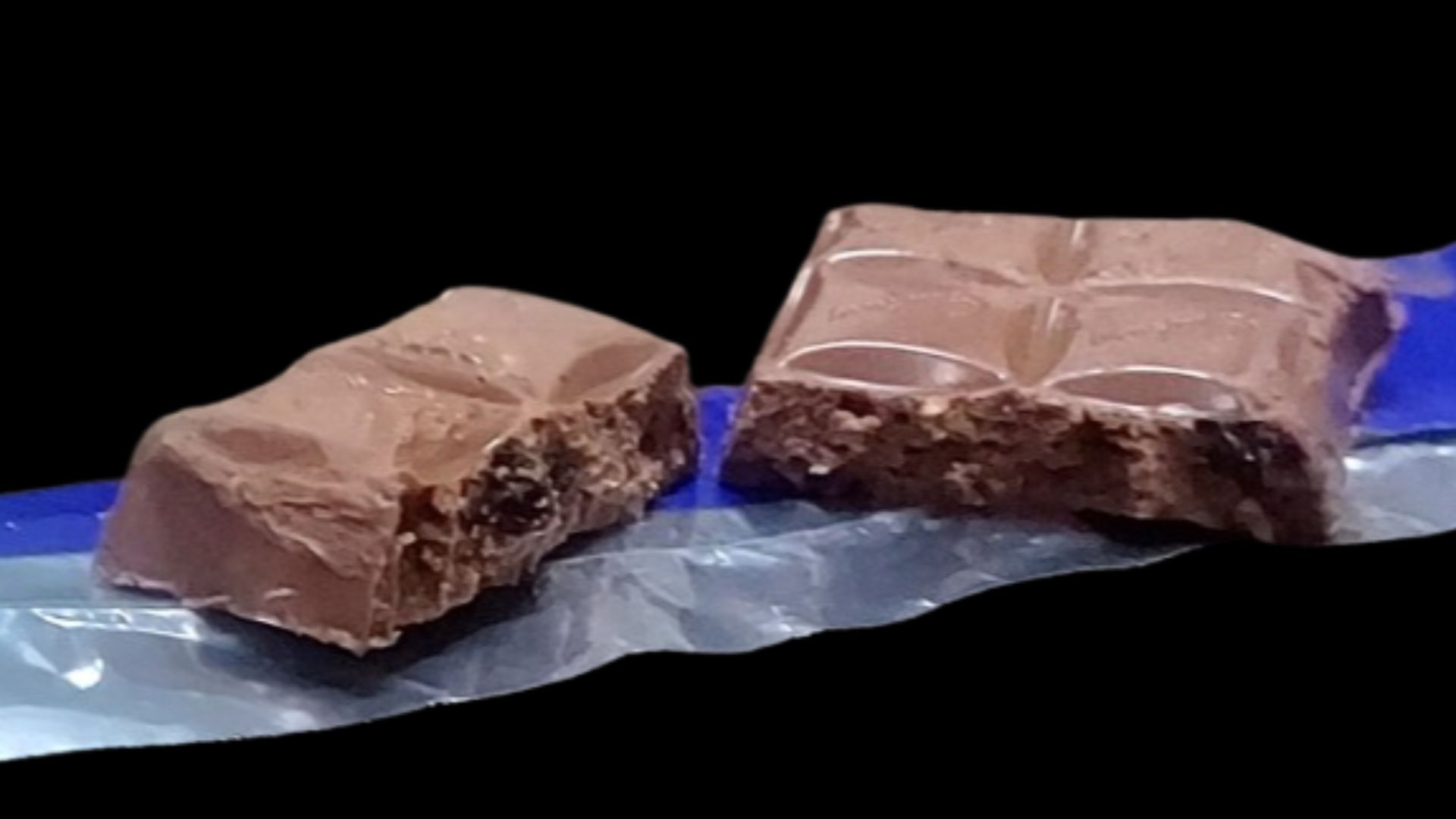 File:Cadbury Fruit&Nut Transparent1.png