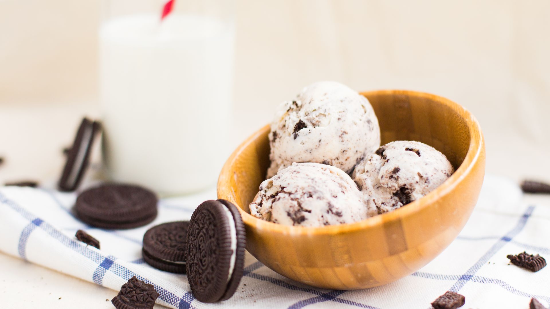 File:Udders Cookies and Cream Ice Cream.jpg