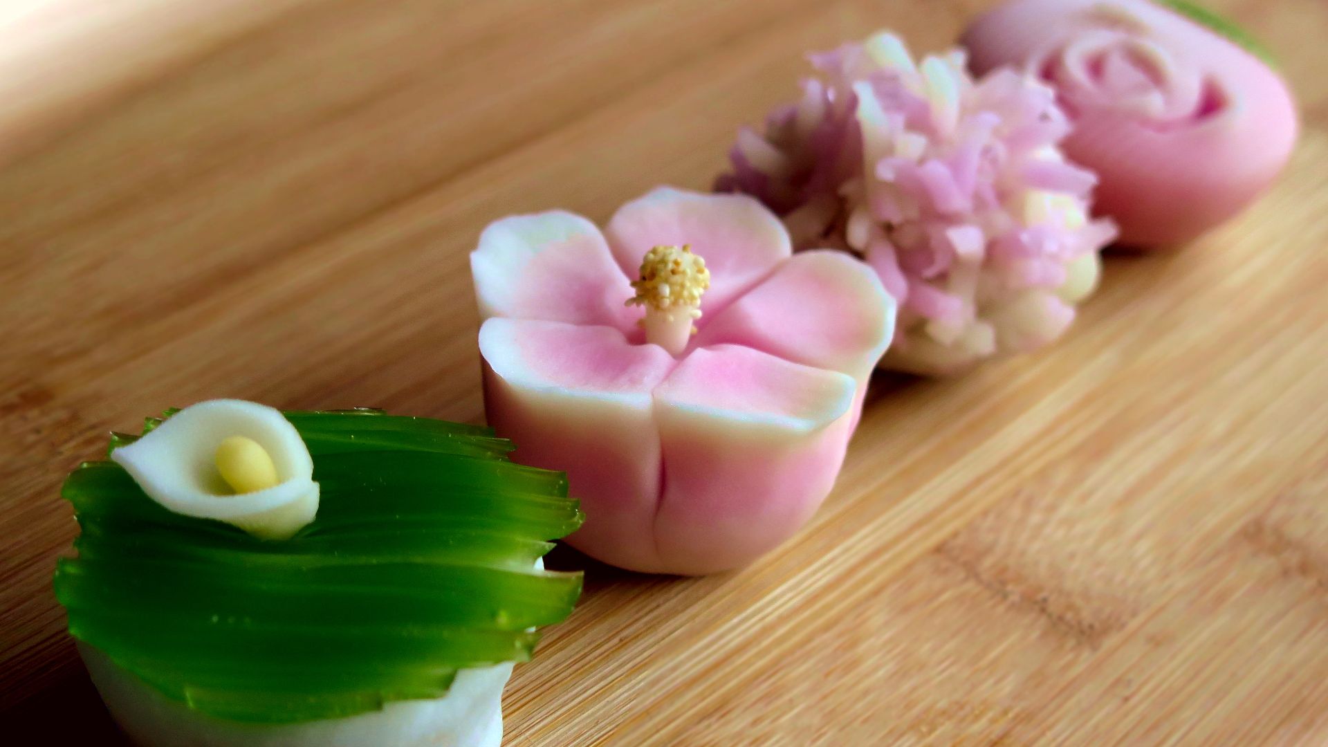 File:Wagashi closeup 14.jpg
