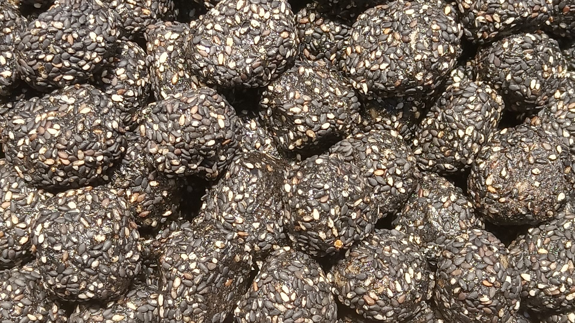 File:Black sesame balls (1).jpg