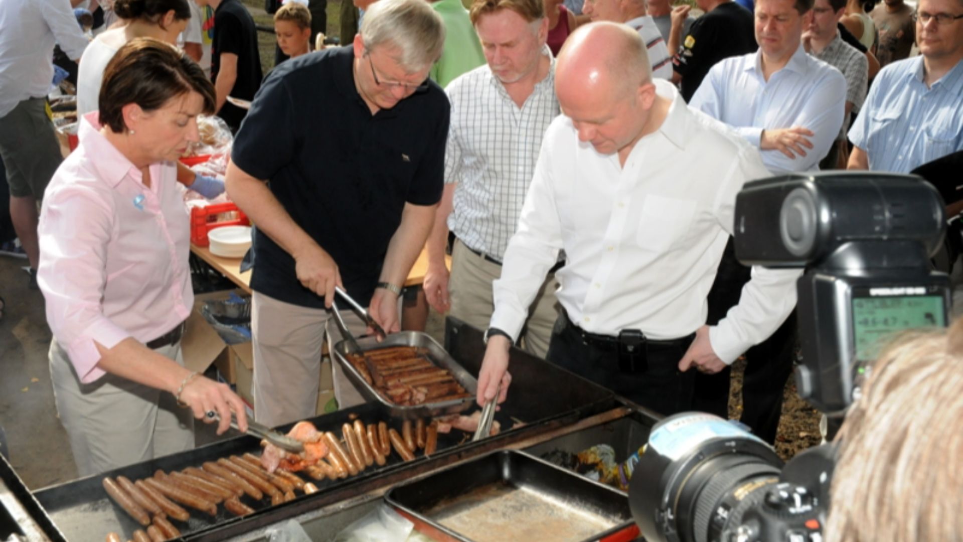File:Foreign Secretary helping at the barbecue (5369151185).jpg