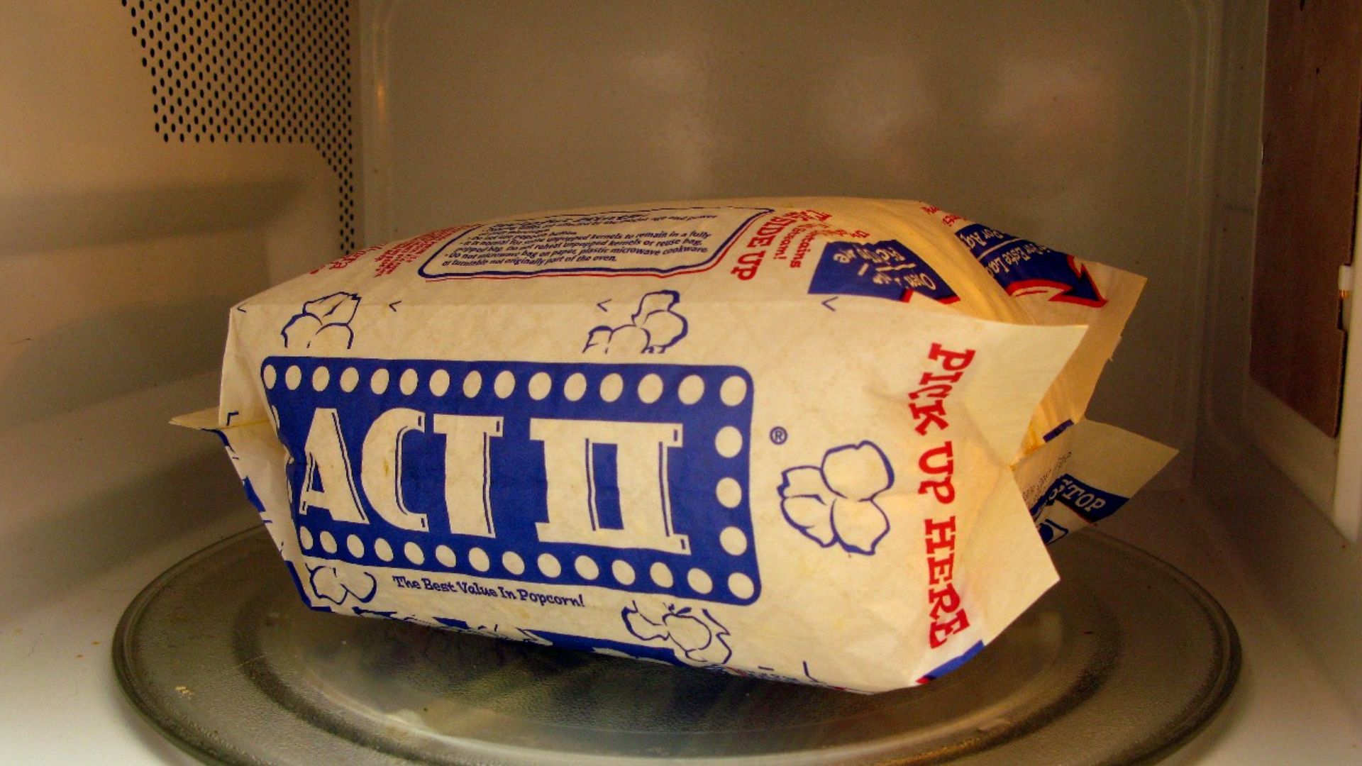 File:Microwave popcorn ACT II.jpg