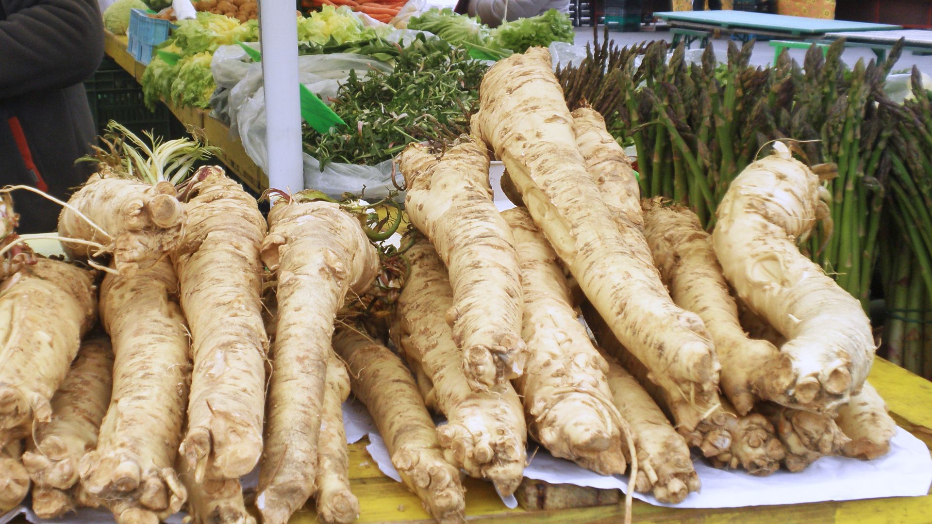 File:Hren (Horseradish) (25955939202).jpg