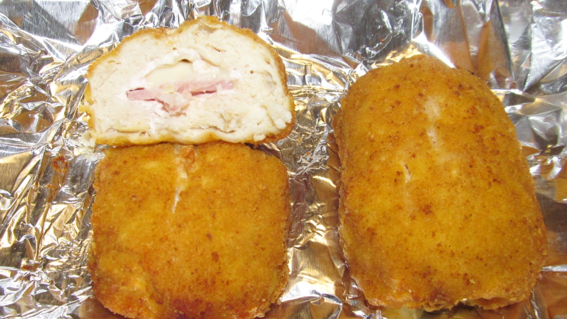 File:Barber Foods Chicken Cordon Bleu (26145853992).jpg