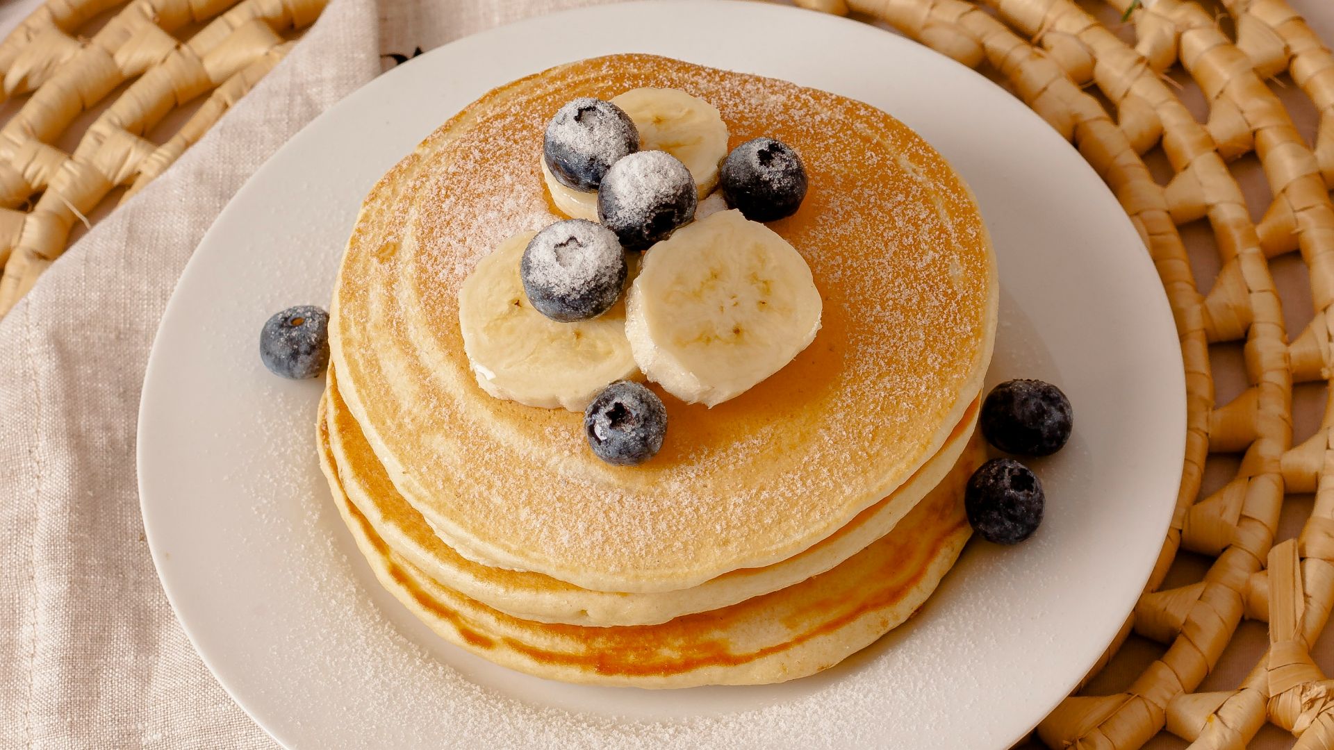 pancake with blackberries