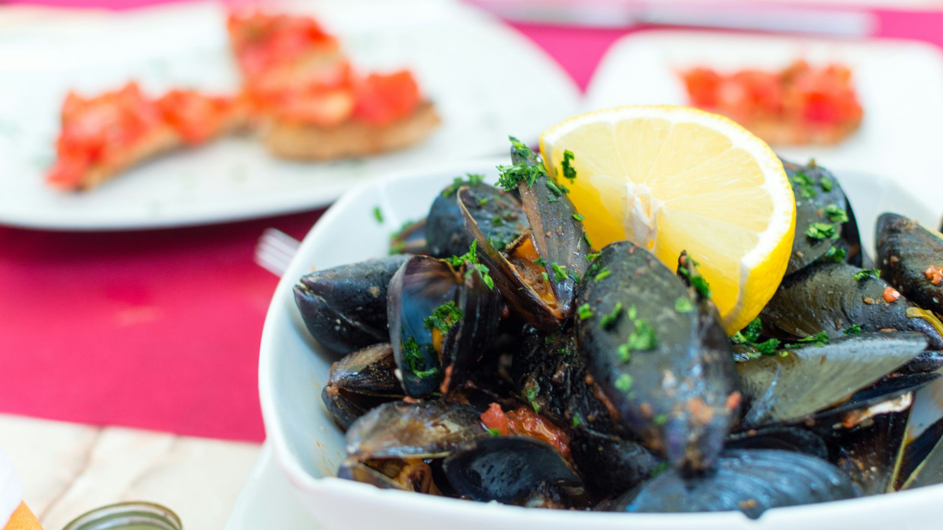 shallow focus photography of seafoods