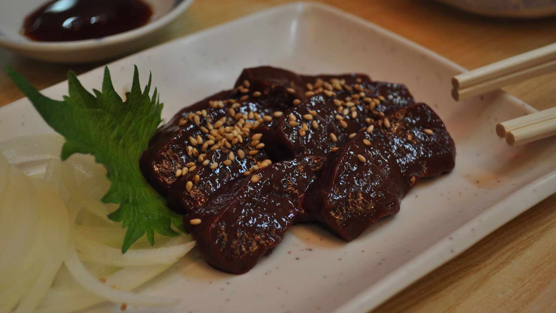 File:Beef liver sashimi.JPG