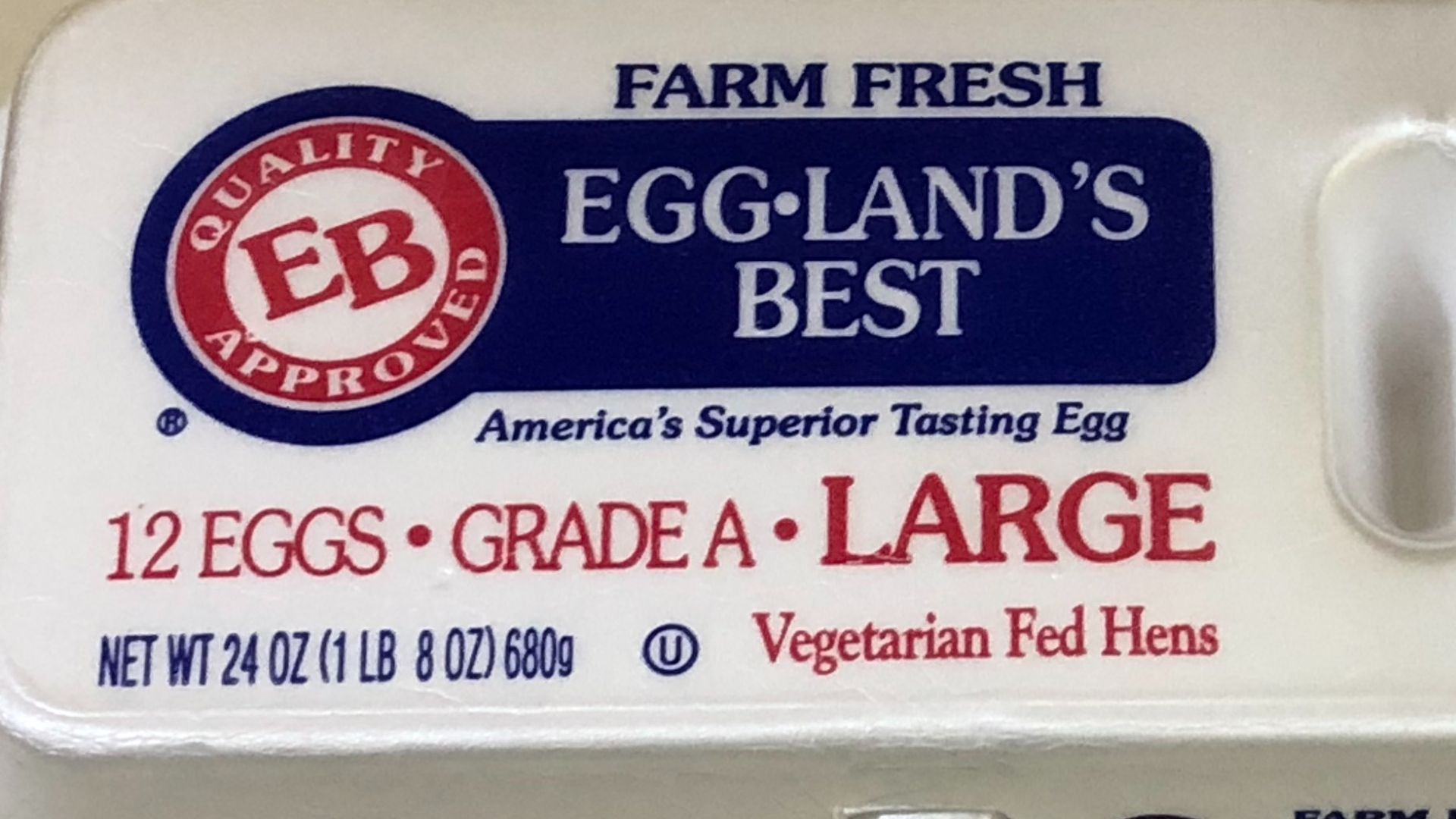 File:2020-05-05 18 20 15 A carton of a dozen Large Grade A Chicken Eggs from Egg-land's Best in the Franklin Farm section of Oak Hill, Fairfax County, Virginia.jpg
