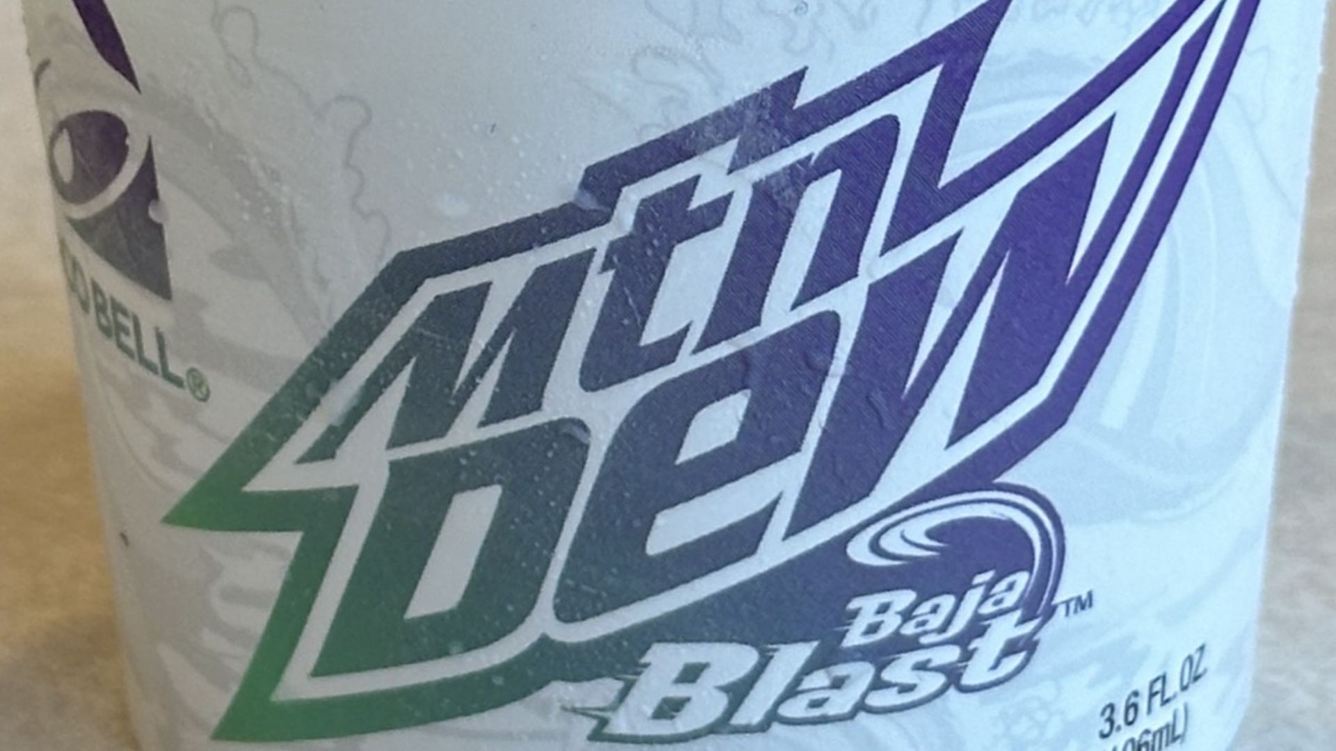 File:Taco Bell Mtn Dew Baja Blast Gelato (53968575394).jpg