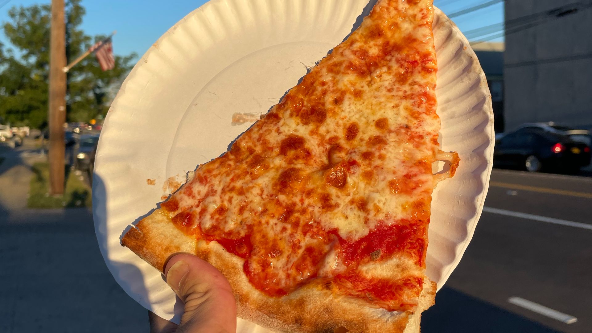 File:New York Style Pizza New Park.jpg