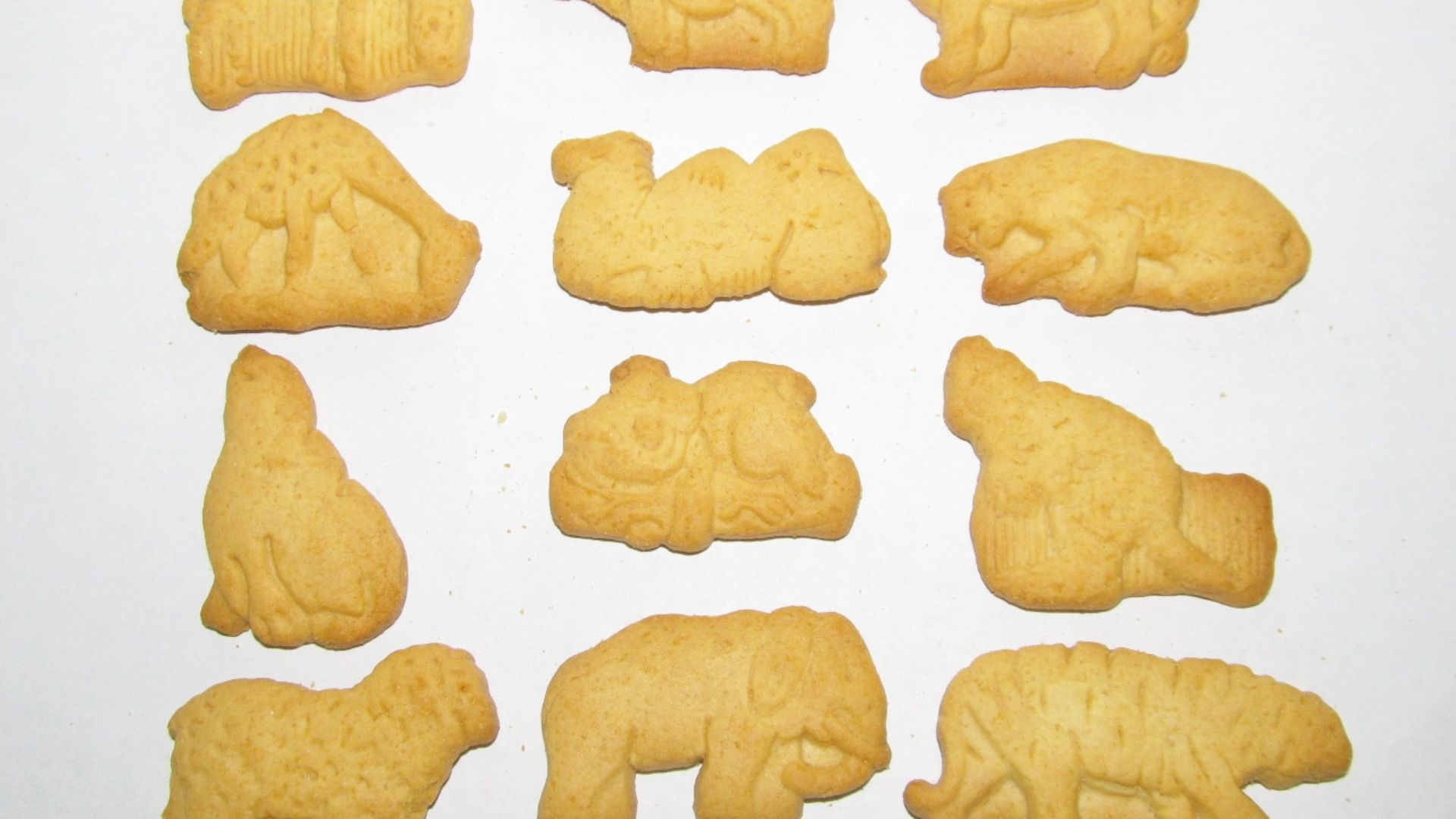 File:Barnum's Animal Crackers collection (25904596004).jpg