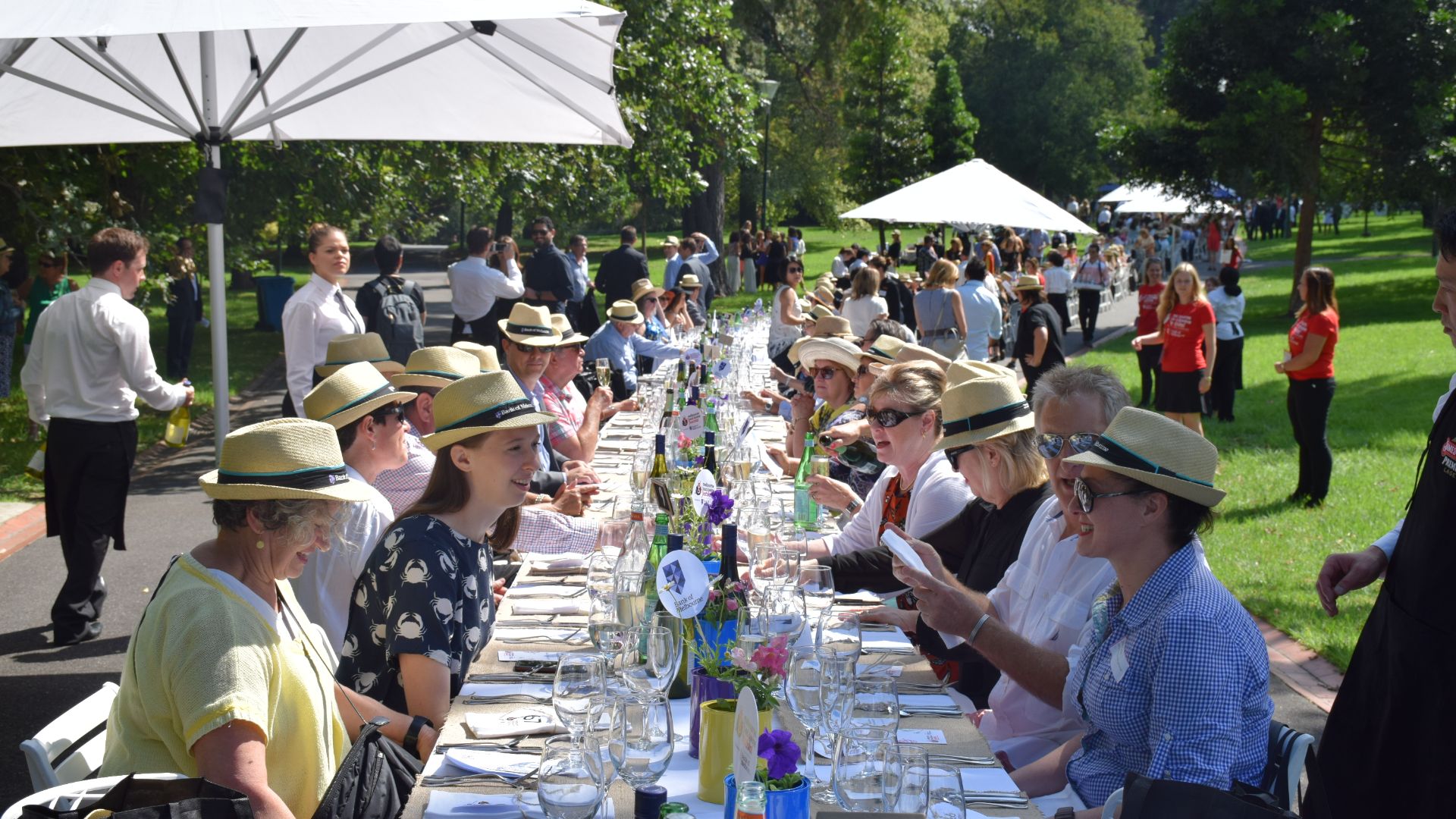 File:The World's Longest Lunch at the Melbourne Food and Wine Festival 2015.jpg