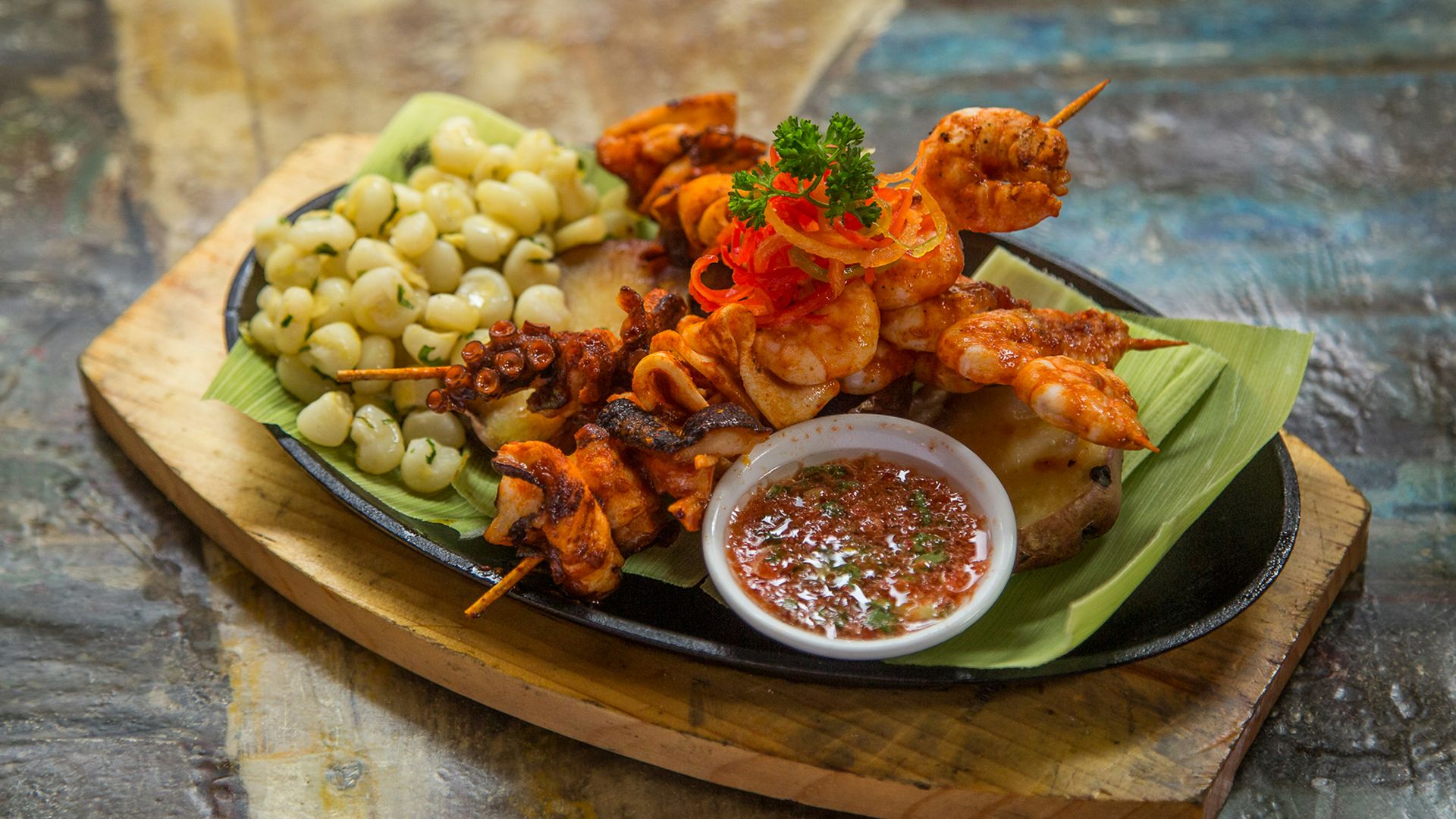 close-up photo of grilled meat with sauce