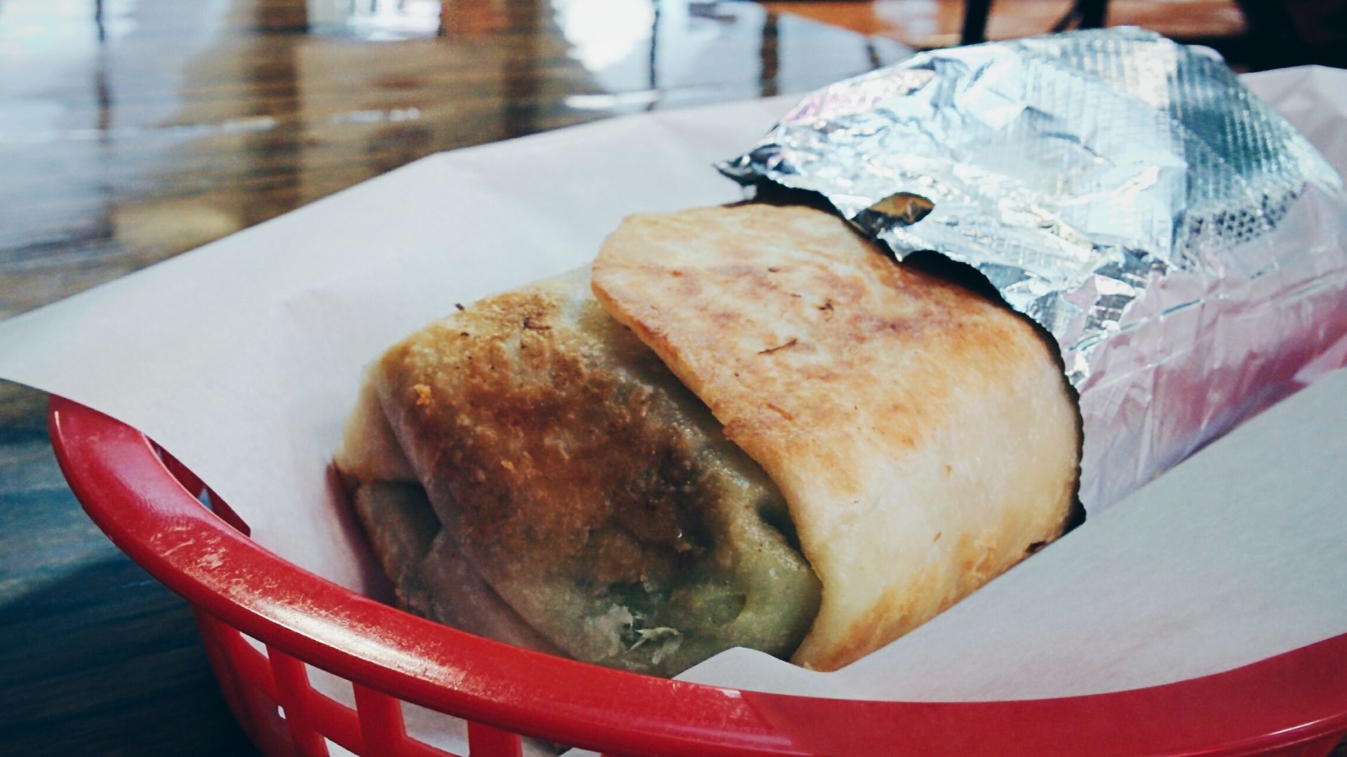 File:Carnitas burrito, super dorado.jpg