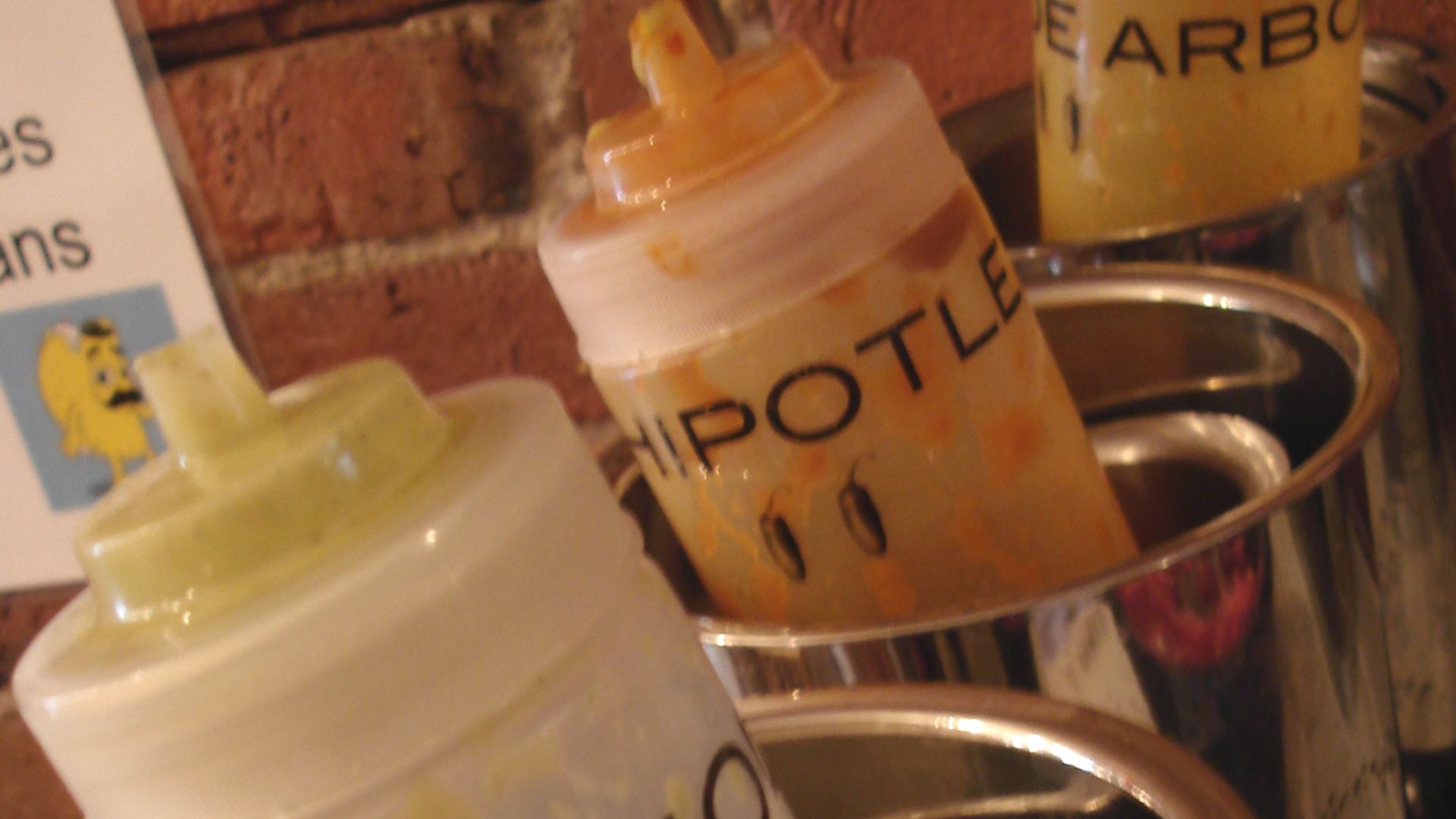 File:Salsa Bar (4999908749).jpg