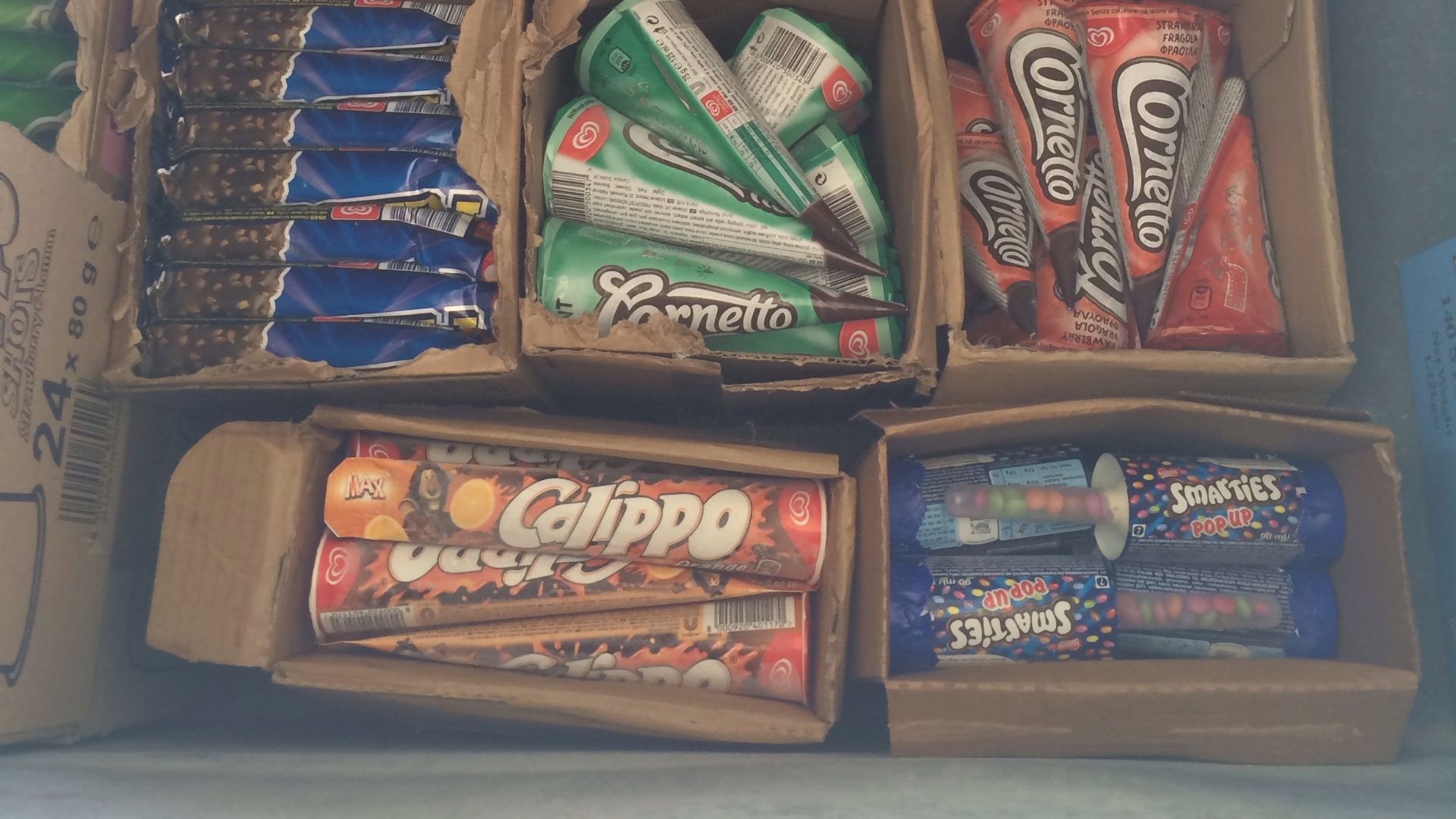 File:Different types of ice cream in boxes.jpg
