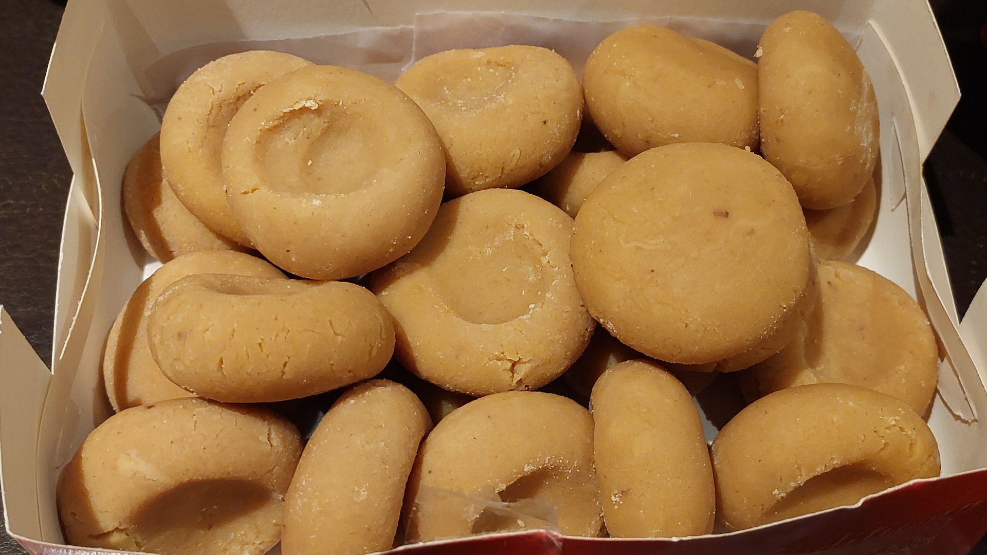 File:Sweets of India.jpg