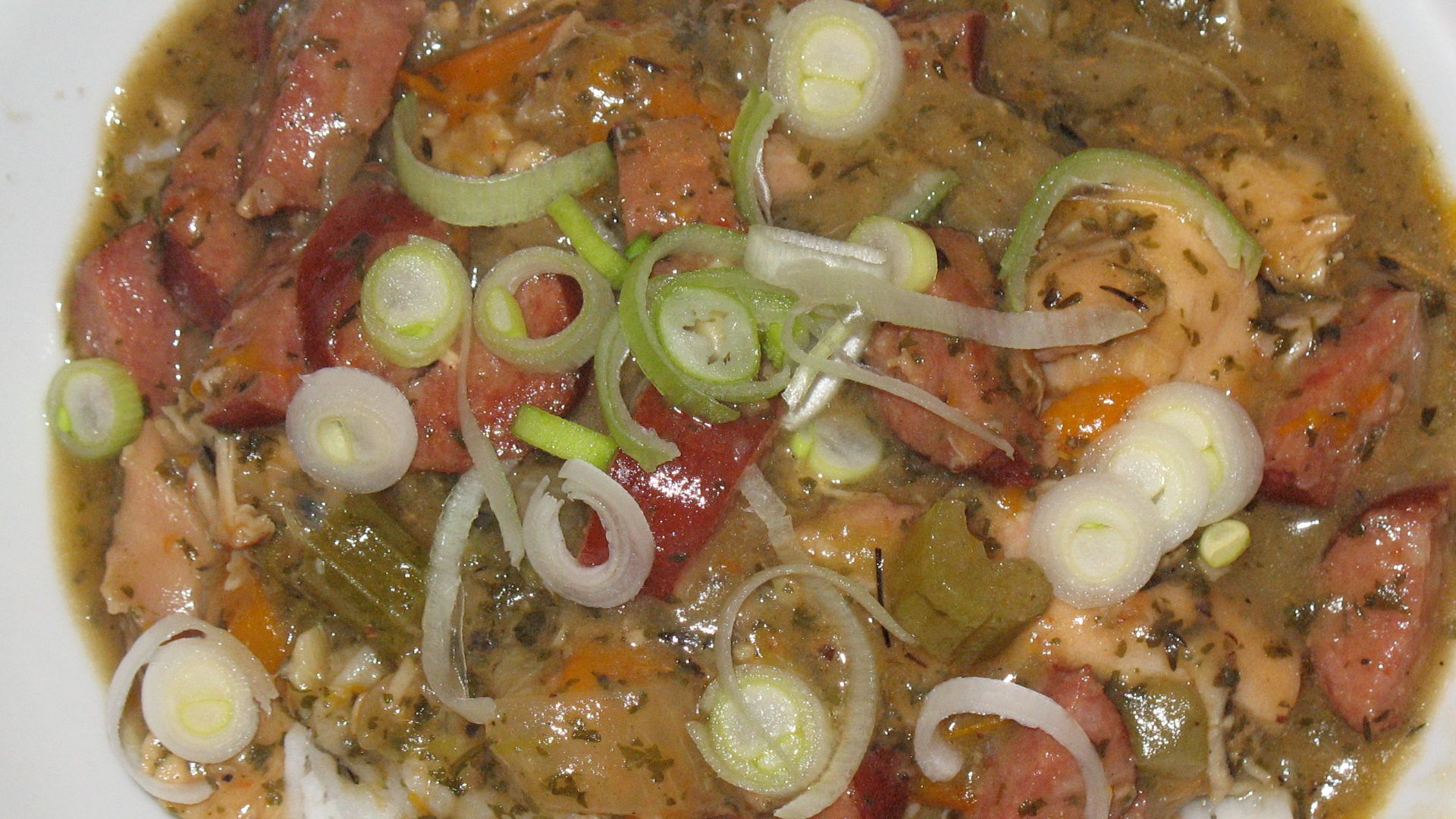 File:Chicken and Sausage Gumbo.jpg