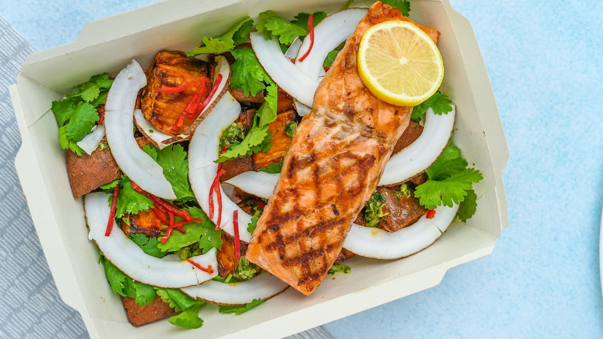 vegetable salad with grilled salmon