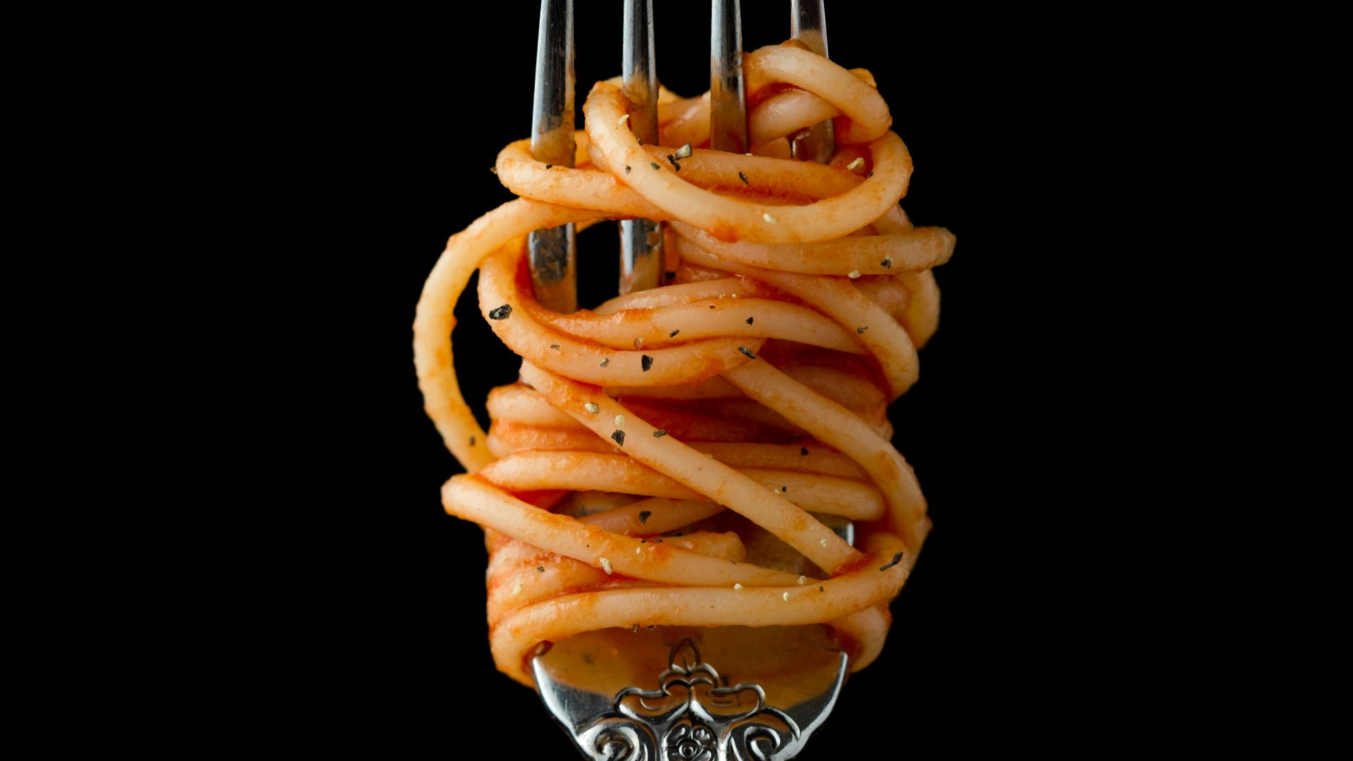 fork with spaghetti
