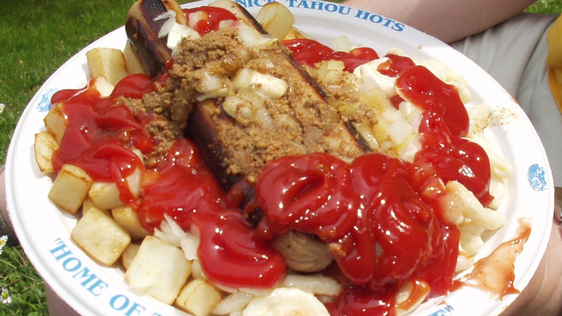 File:Nick Tahou's Garbage Plate.JPG