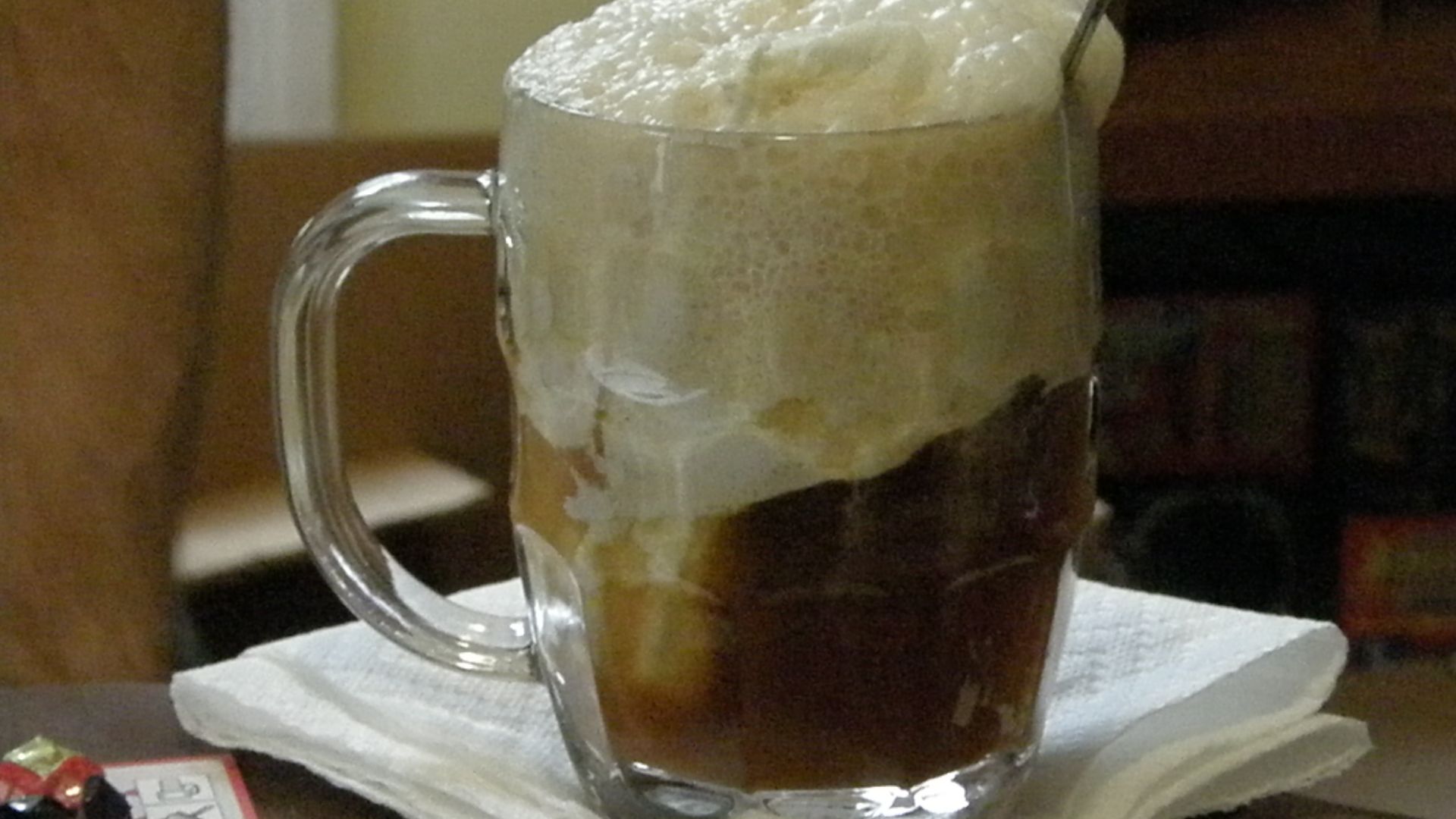 File:Beer float.jpg