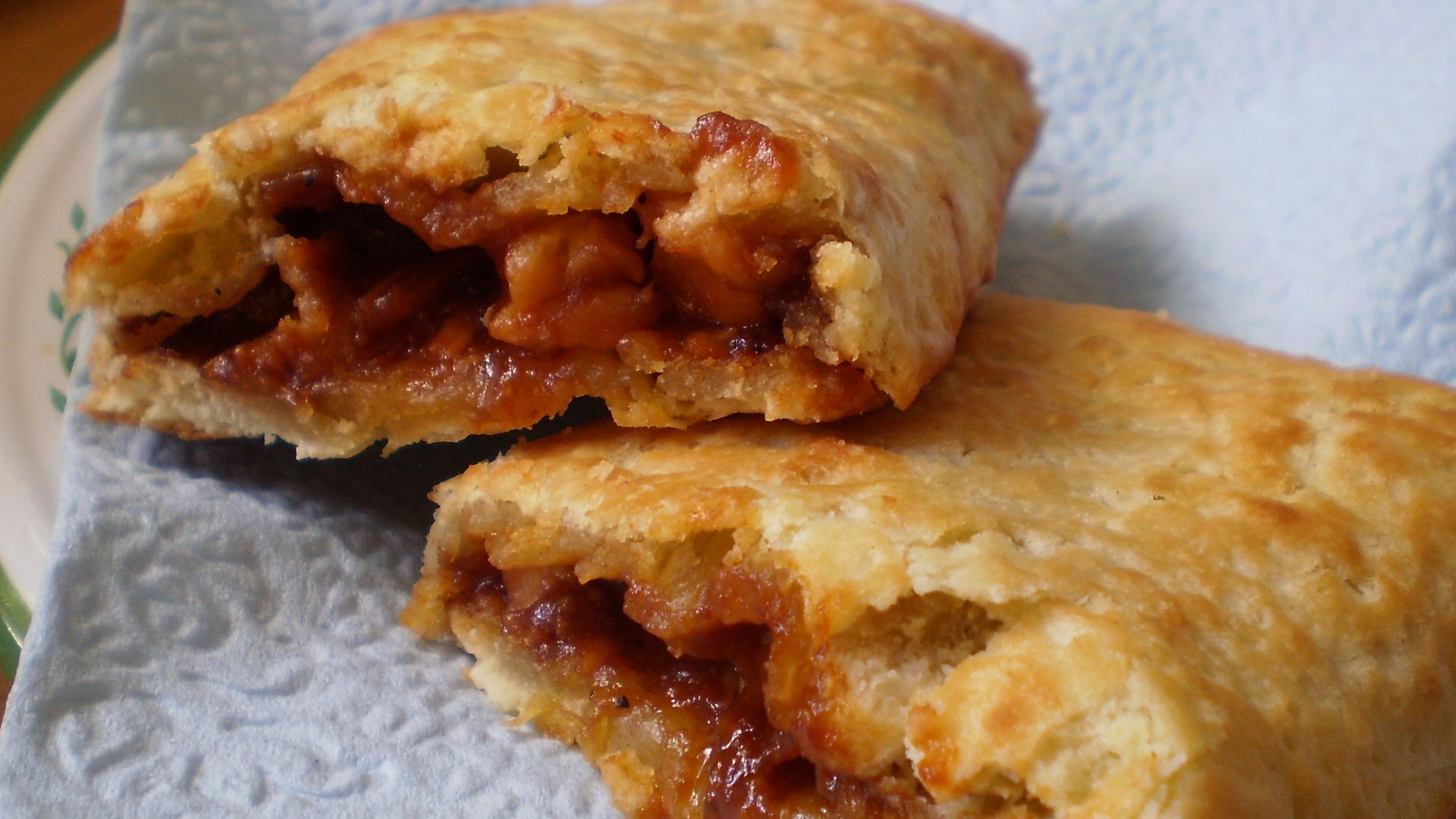 File:Hot Pocket bbq chicken.JPG