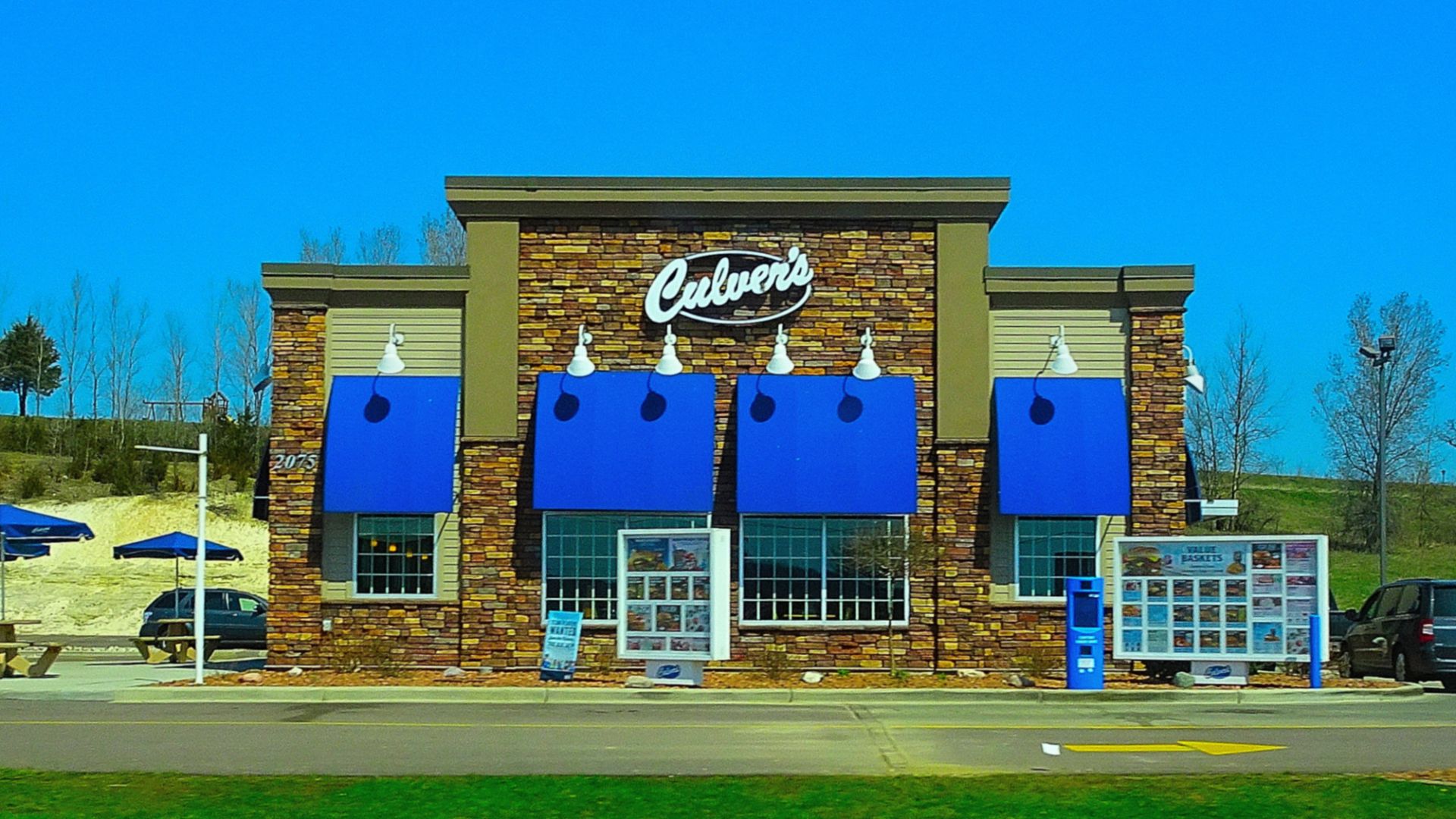 File:Culver's® Reedsburg - panoramio.jpg