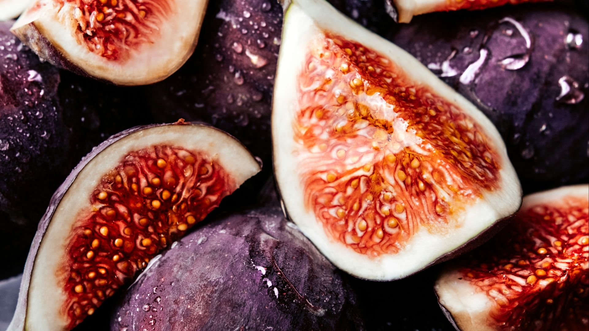 a bunch of figs that are sitting on a table