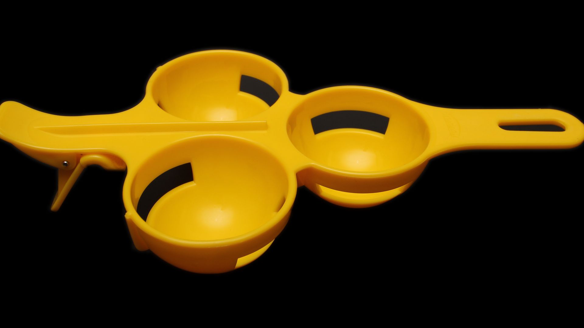 File:Séparateur pour 3 oeufs - 1.jpg