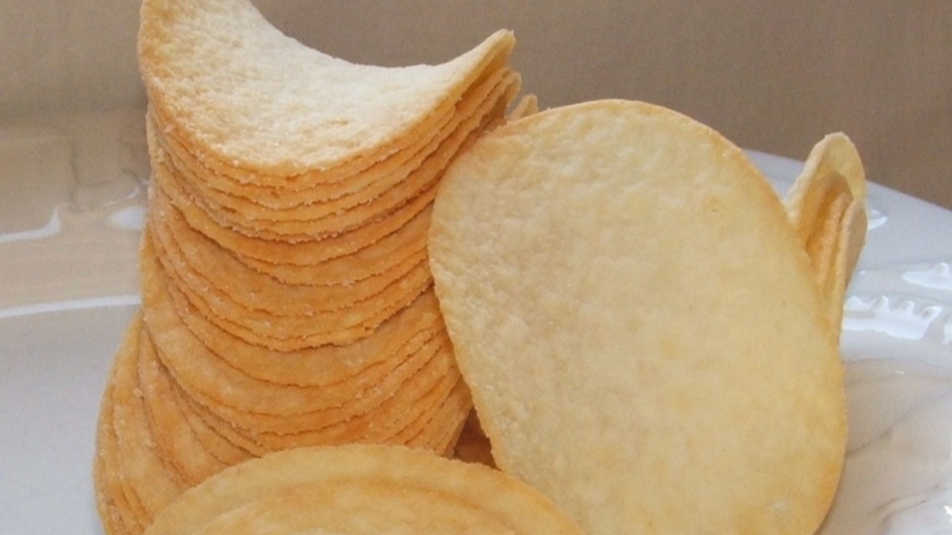 File:Pringles chips.JPG