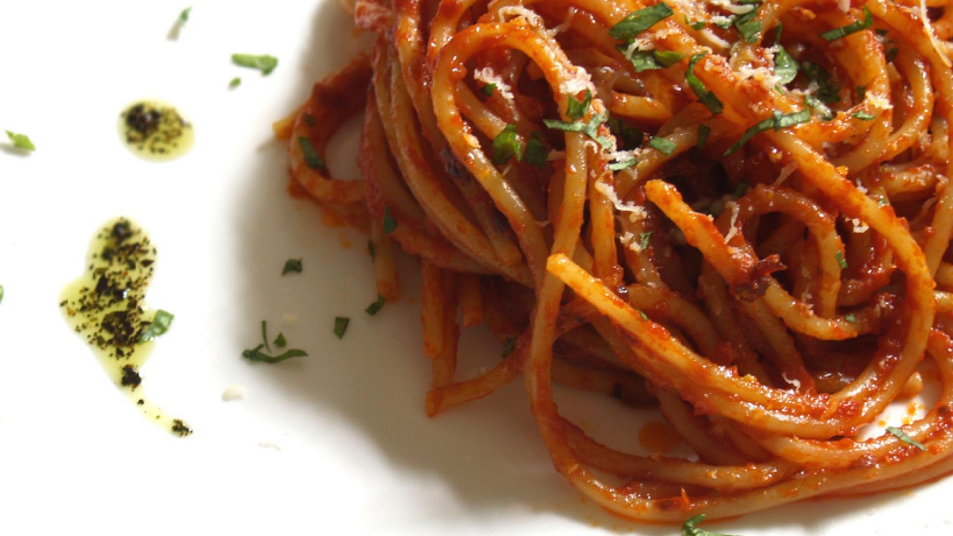 File:Spaghetti all' arrabbiata.jpg