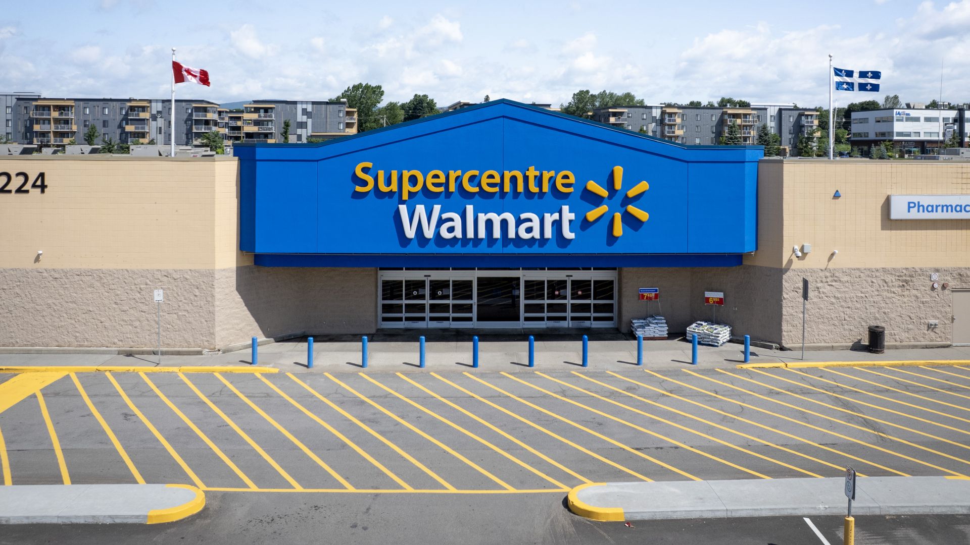 File:Walmart Beauport.jpg