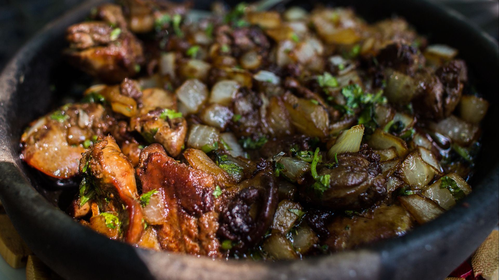 File:Liver and onions in Republic of Georgia.jpg