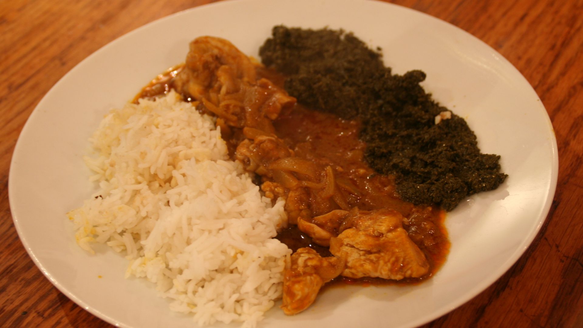 File:Poulet à la moambe.JPG