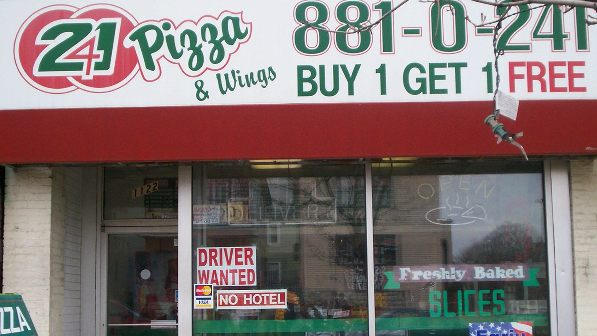 File:Elmwood Pizza2for1.jpg