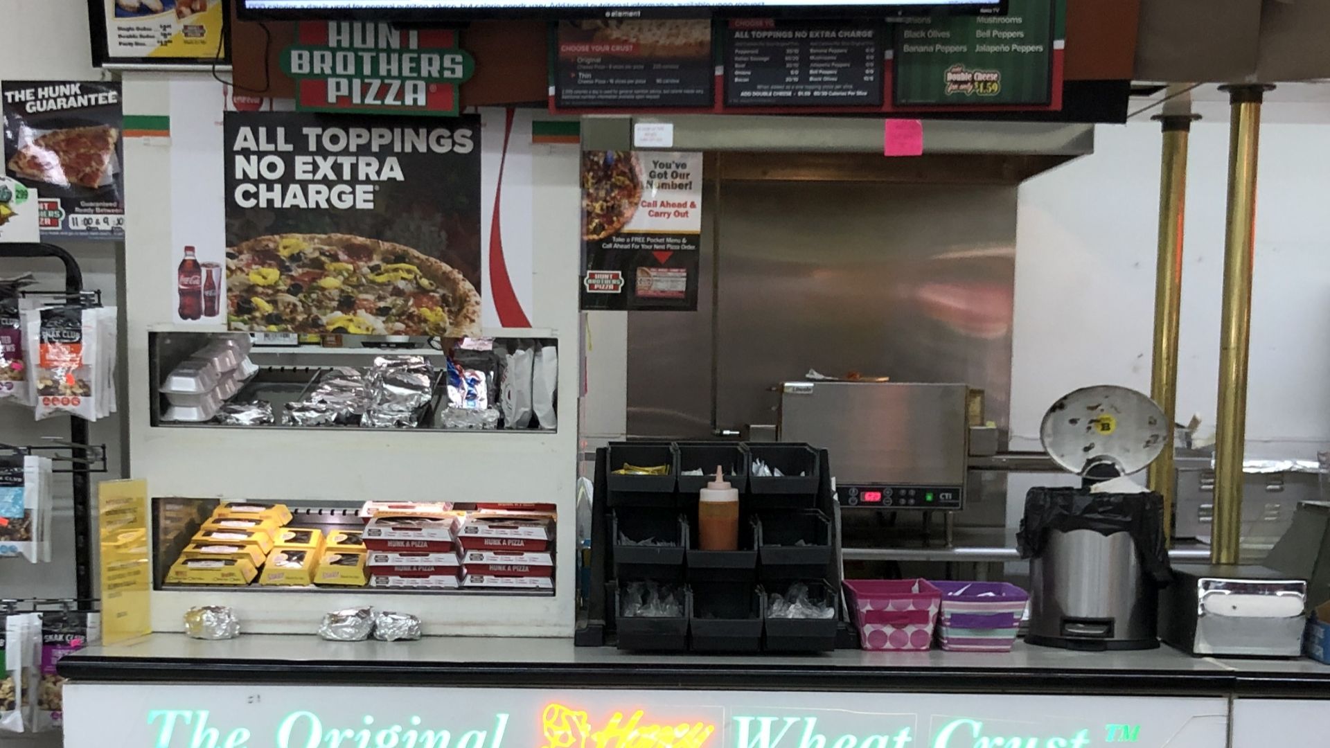 File:Hunt Brothers Pizza, White, GA July 2019.jpg