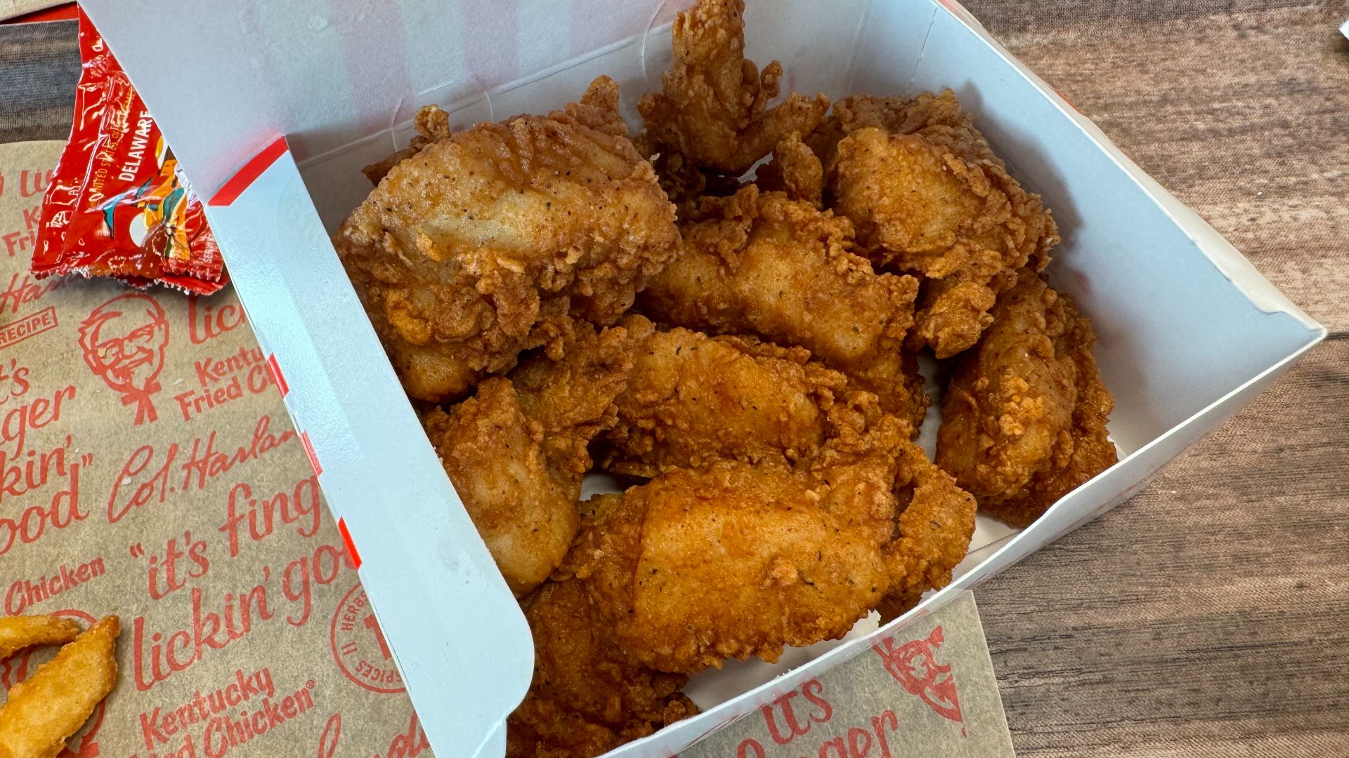 File:Berea KFC - October 2023 - Sarah Stierch 05.jpg