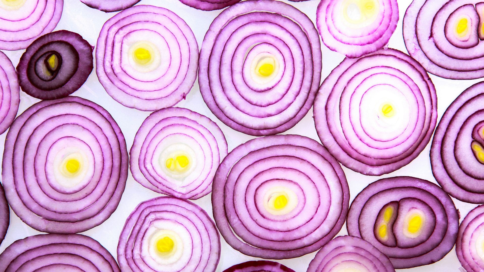 sliced onion