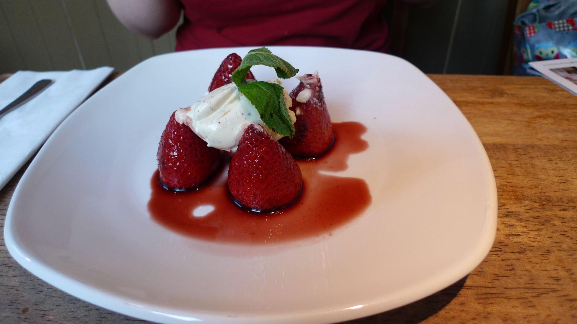 File:Old Ship, Hackney, London (3567957660).jpg