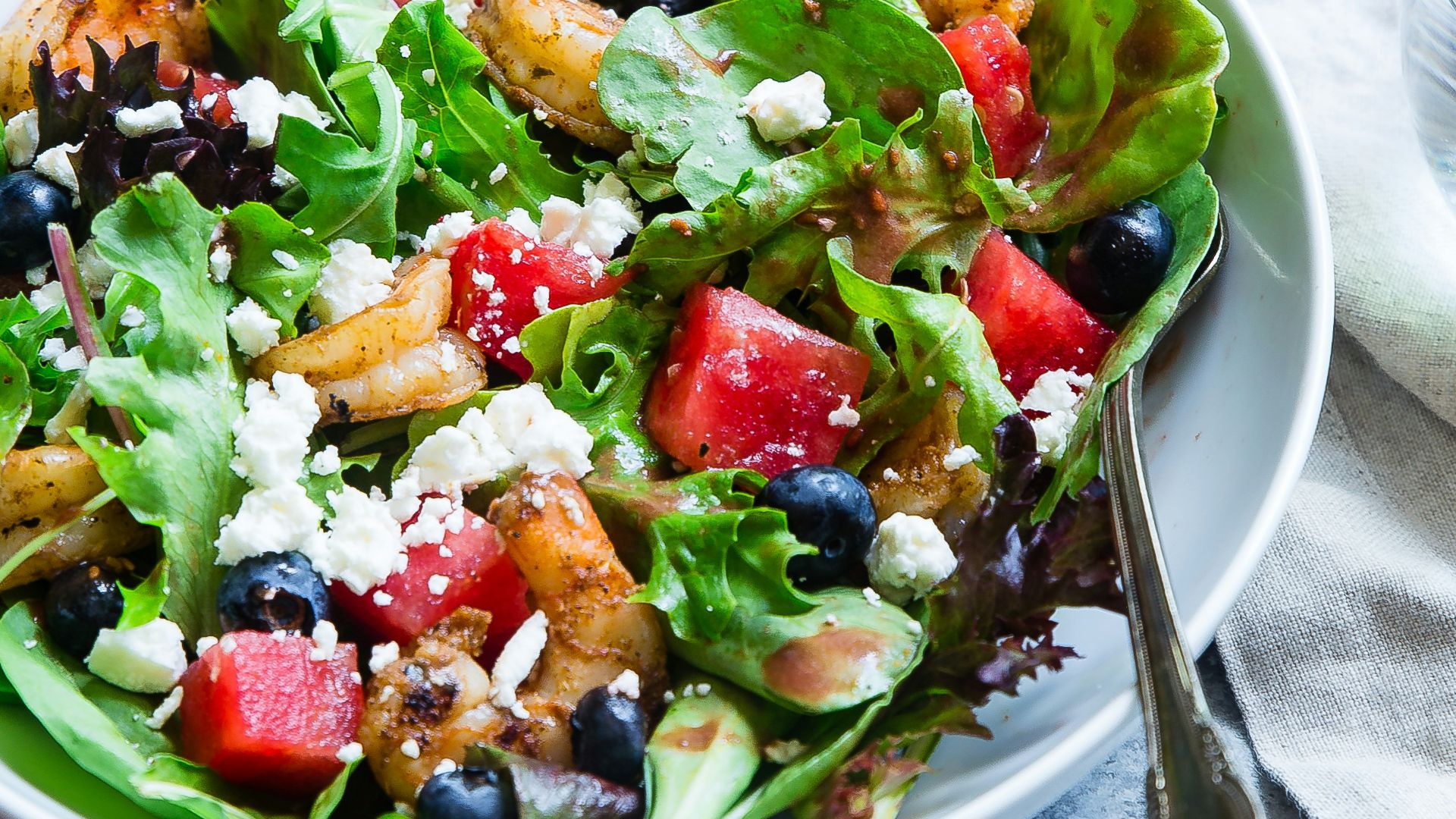 vegetable salad on white ceramic bowl