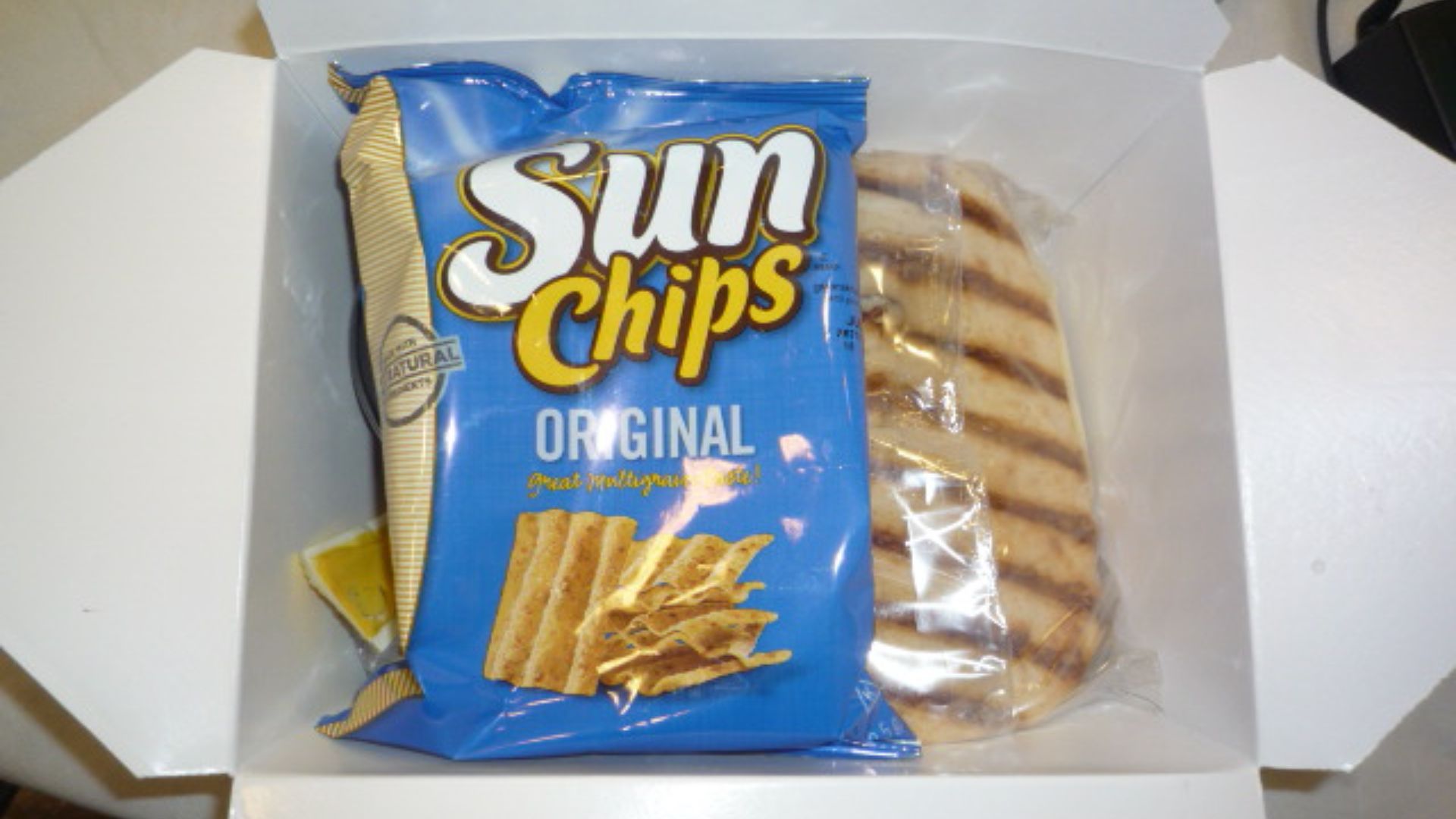 File:Wikimania lunchbox 1day-2.JPG