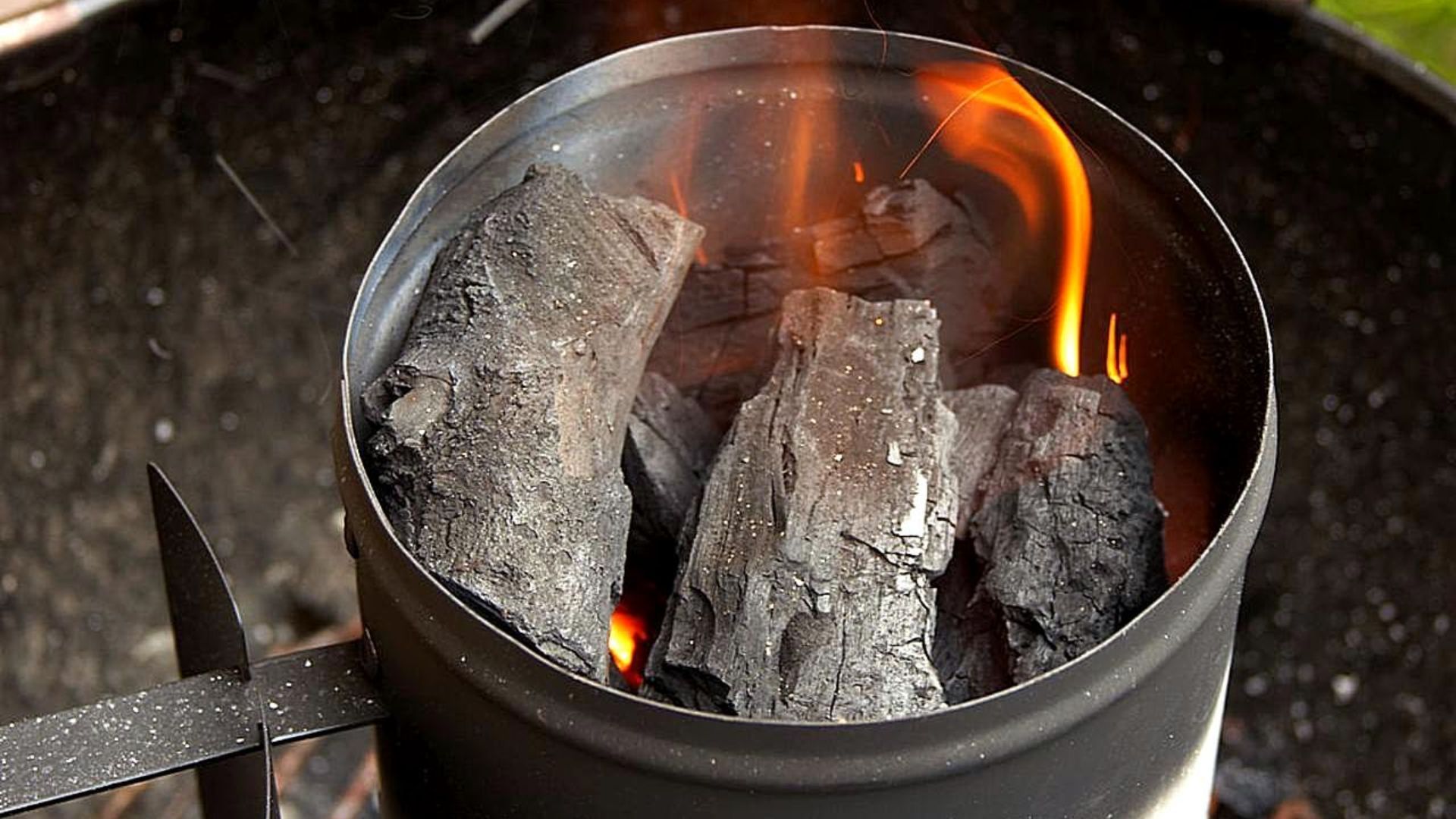 File:Charcoal chimney starter.jpg
