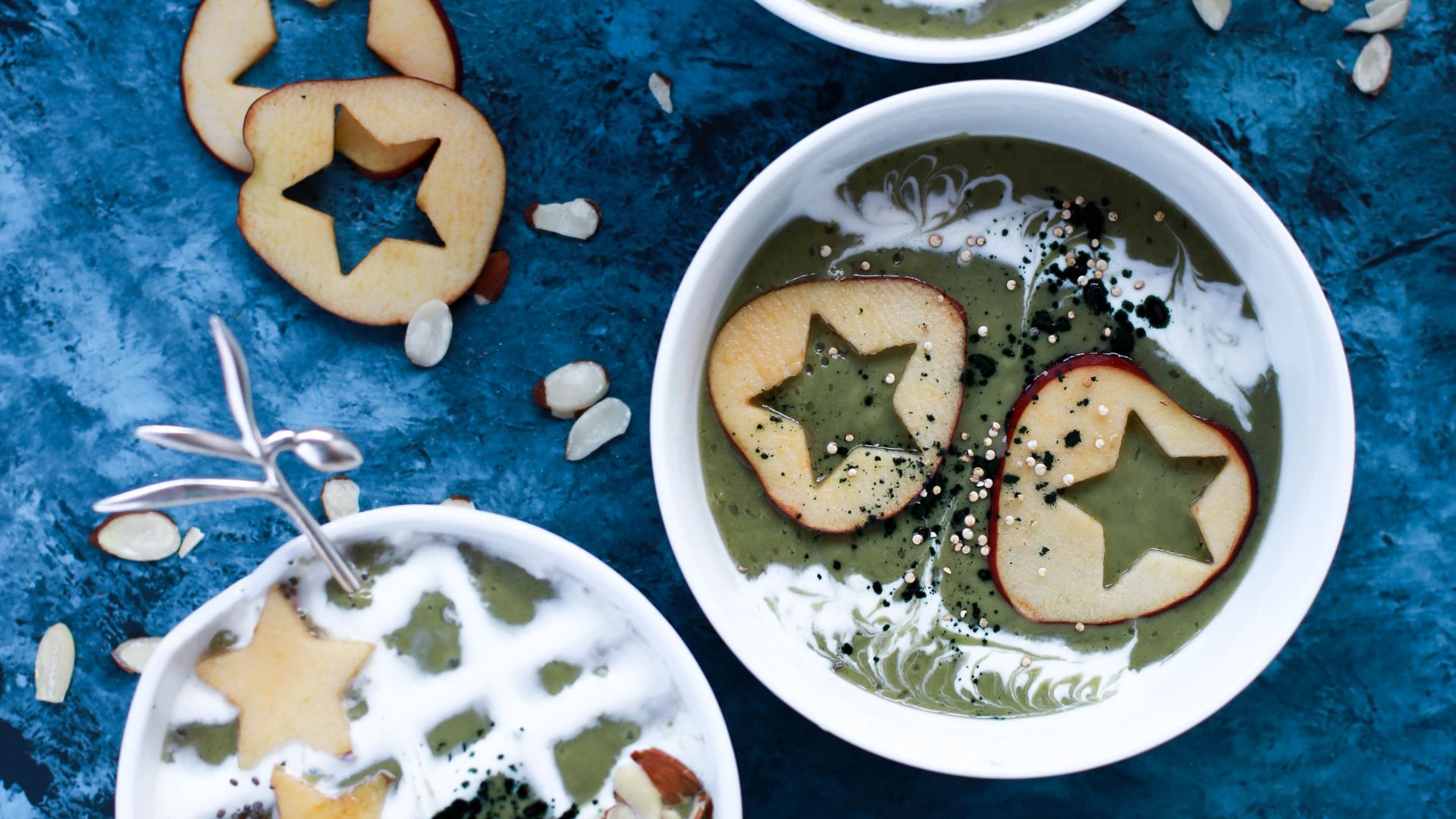 File:Green smoothie bowls with yogurt swirls (Unsplash po5MkrkMxyo).jpg