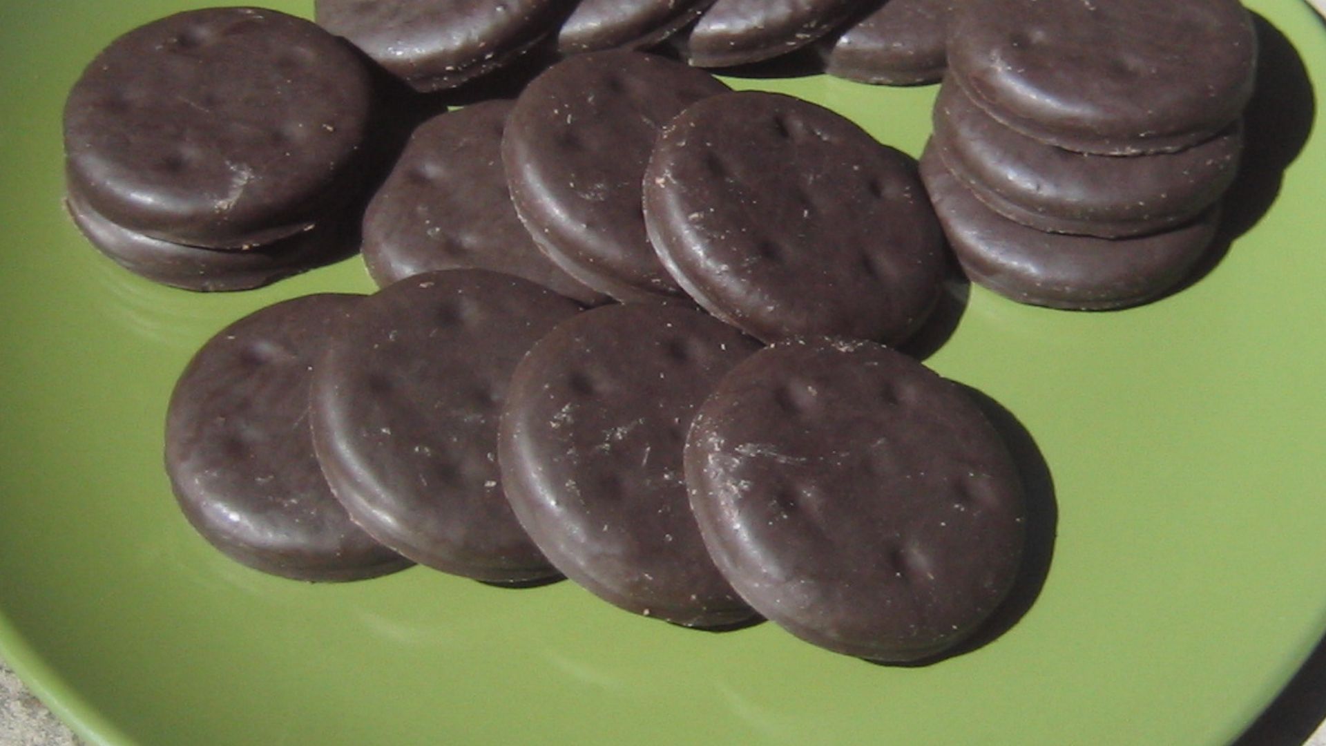 File:Girl Scout Thin Mint cookies (Girl Scouts of the USA).jpg