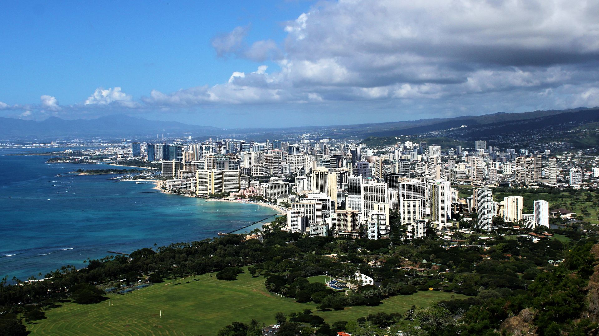 File:2022 Views from Diamond Head 02.jpg